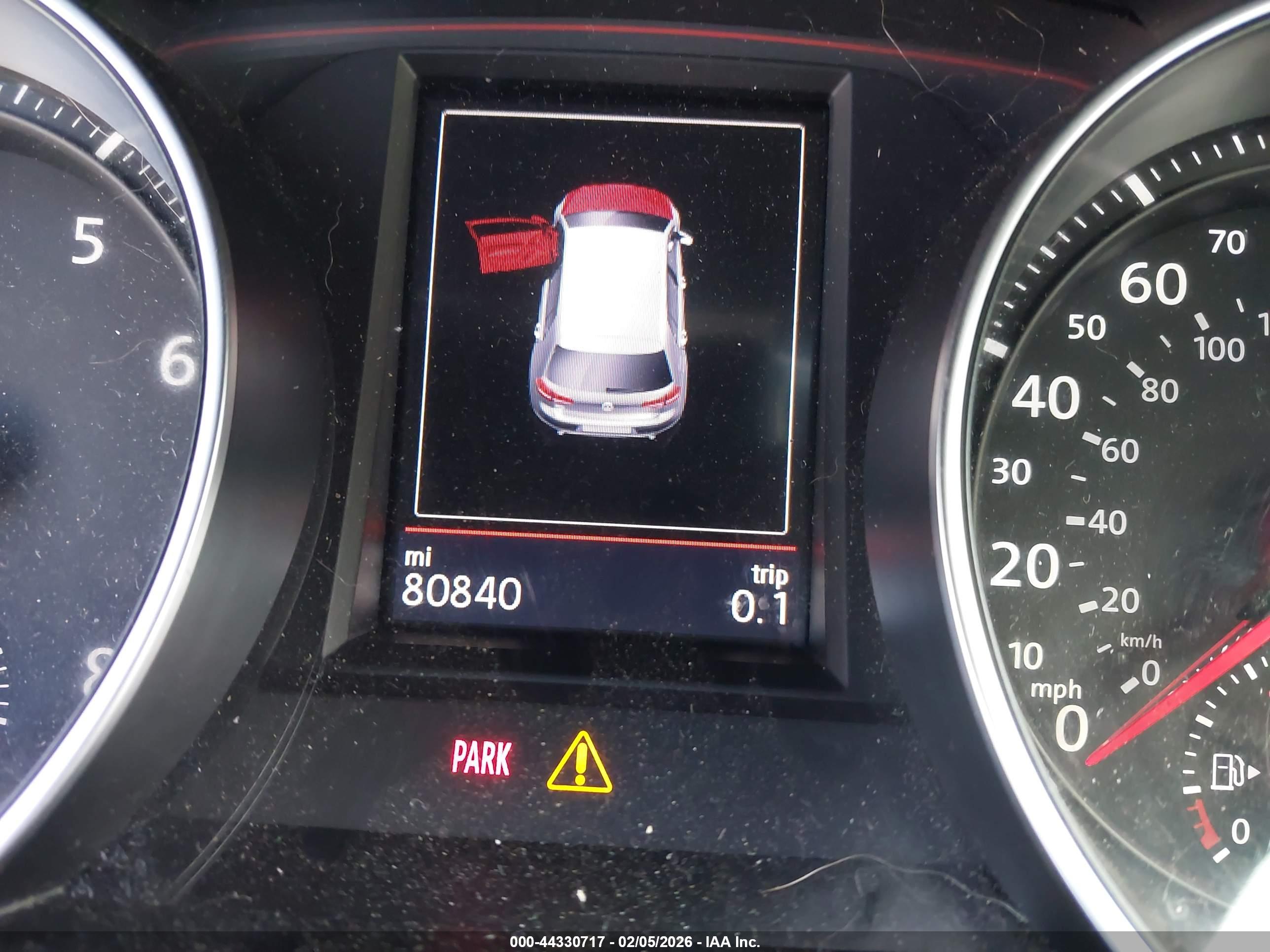 VOLKSWAGEN GOLF image 7