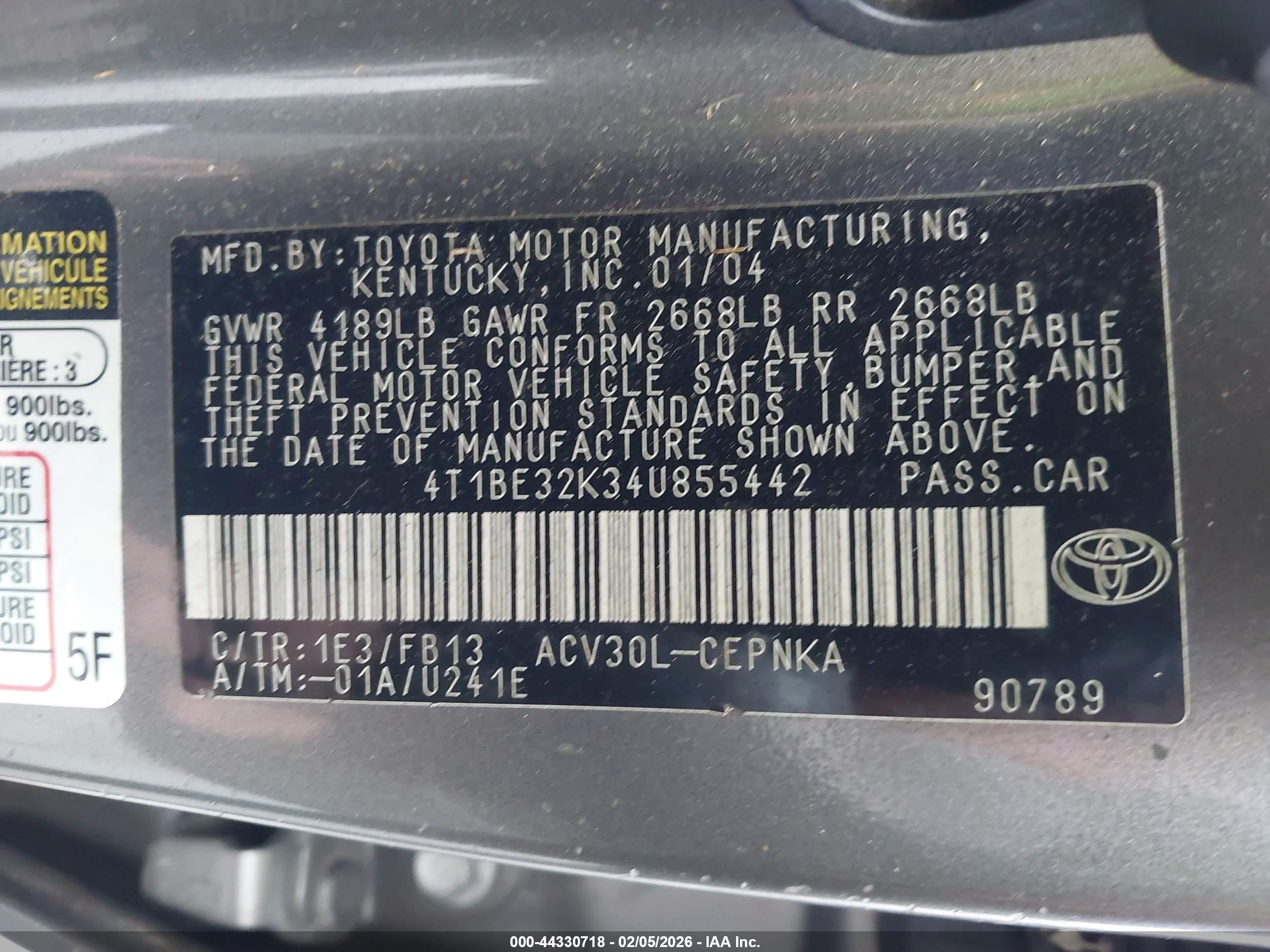 TOYOTA CAMRY image 9