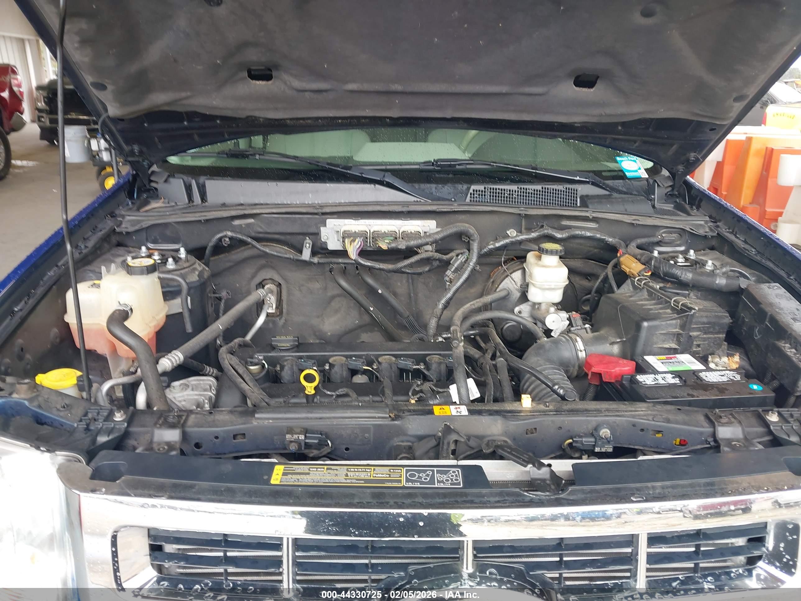 FORD ESCAPE image 10