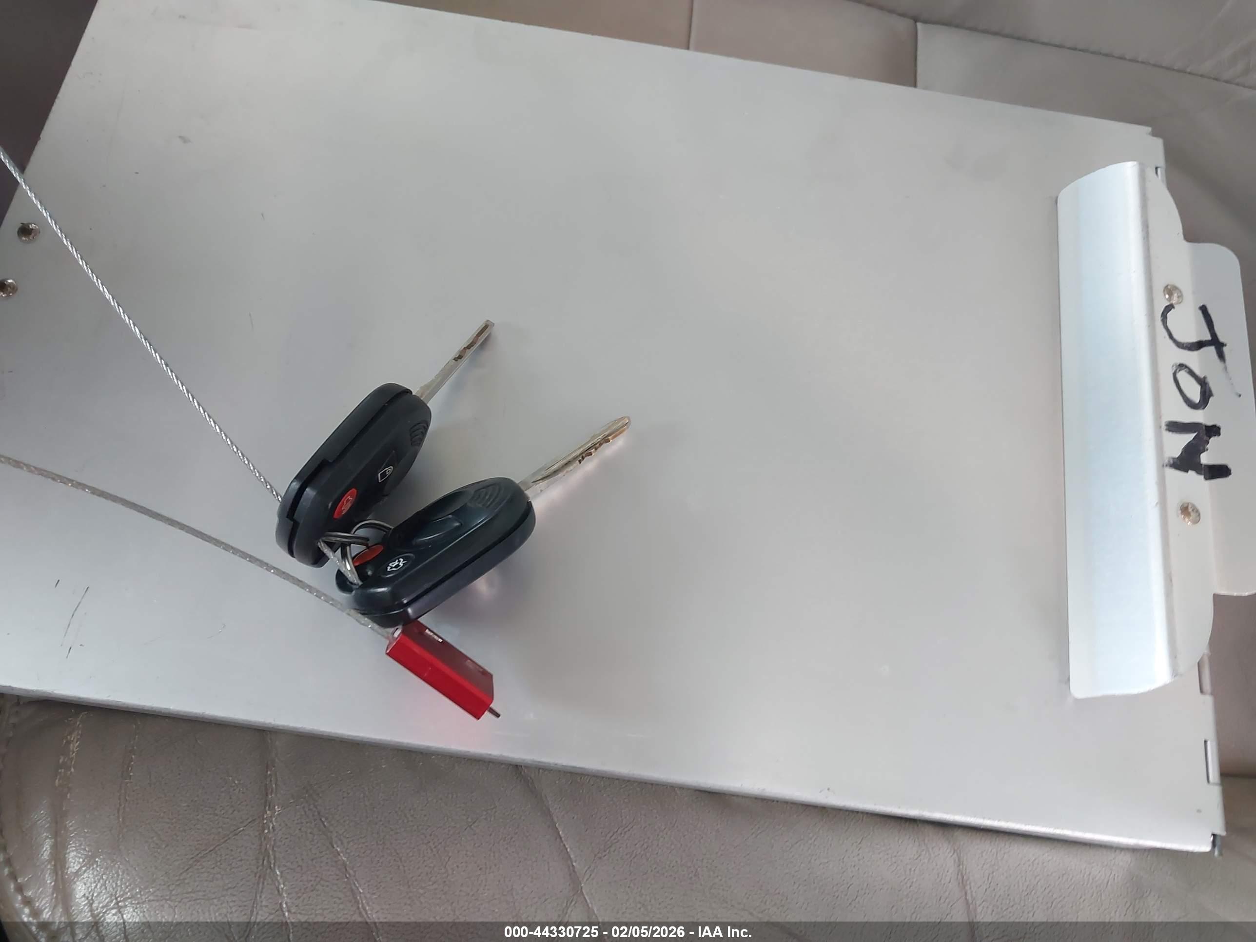 FORD ESCAPE image 11