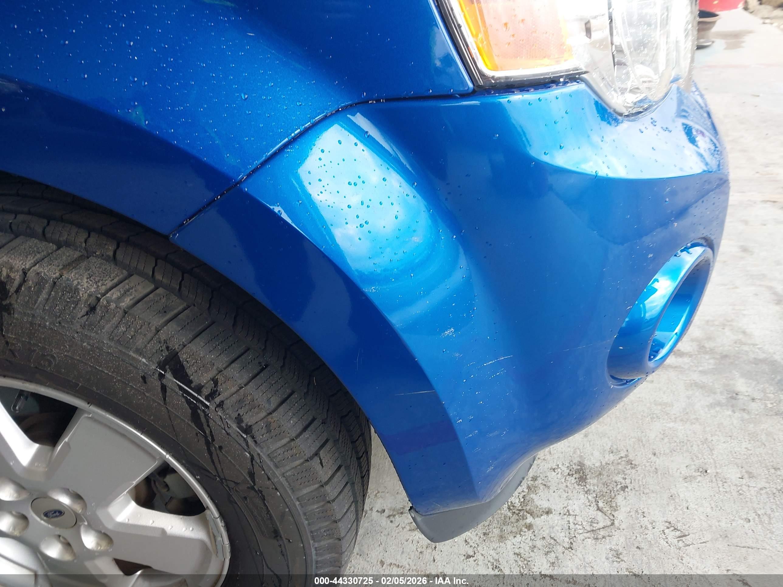 FORD ESCAPE image 6