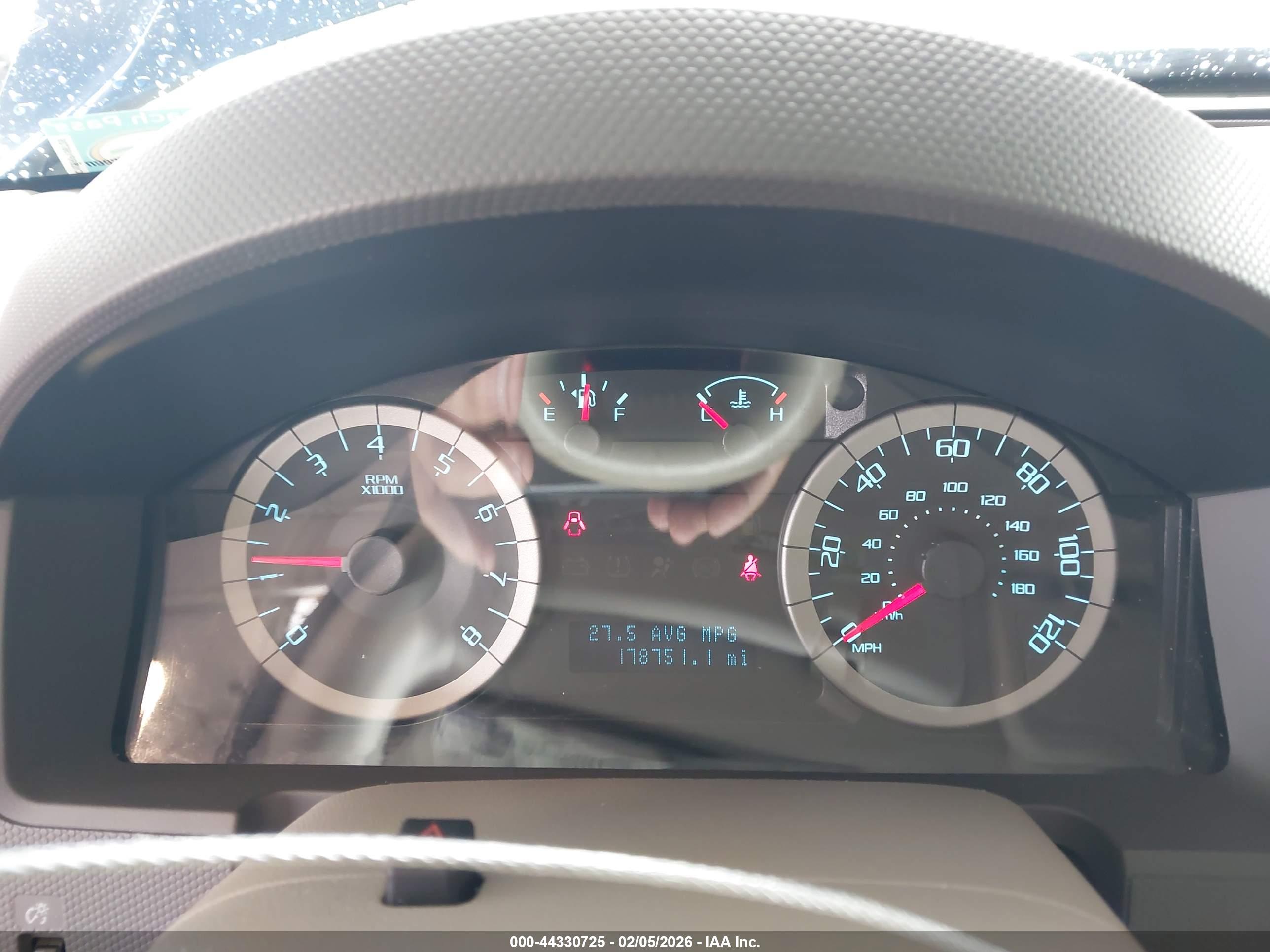 FORD ESCAPE image 7