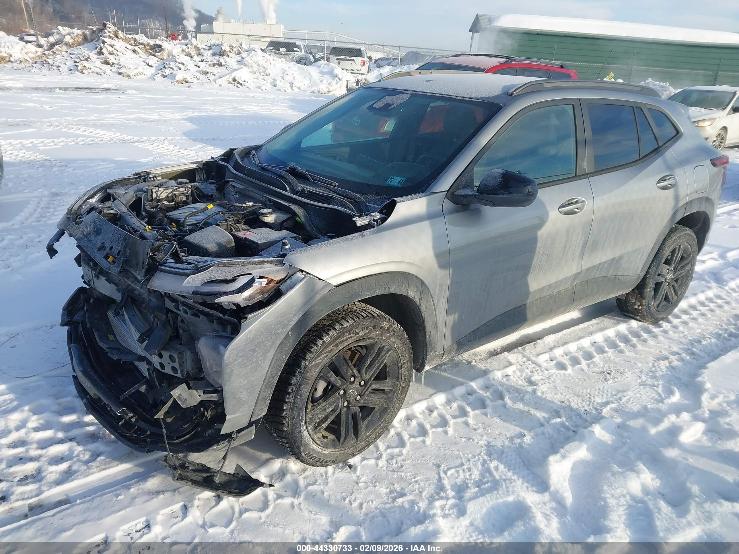 CHEVROLET TRAX image 2
