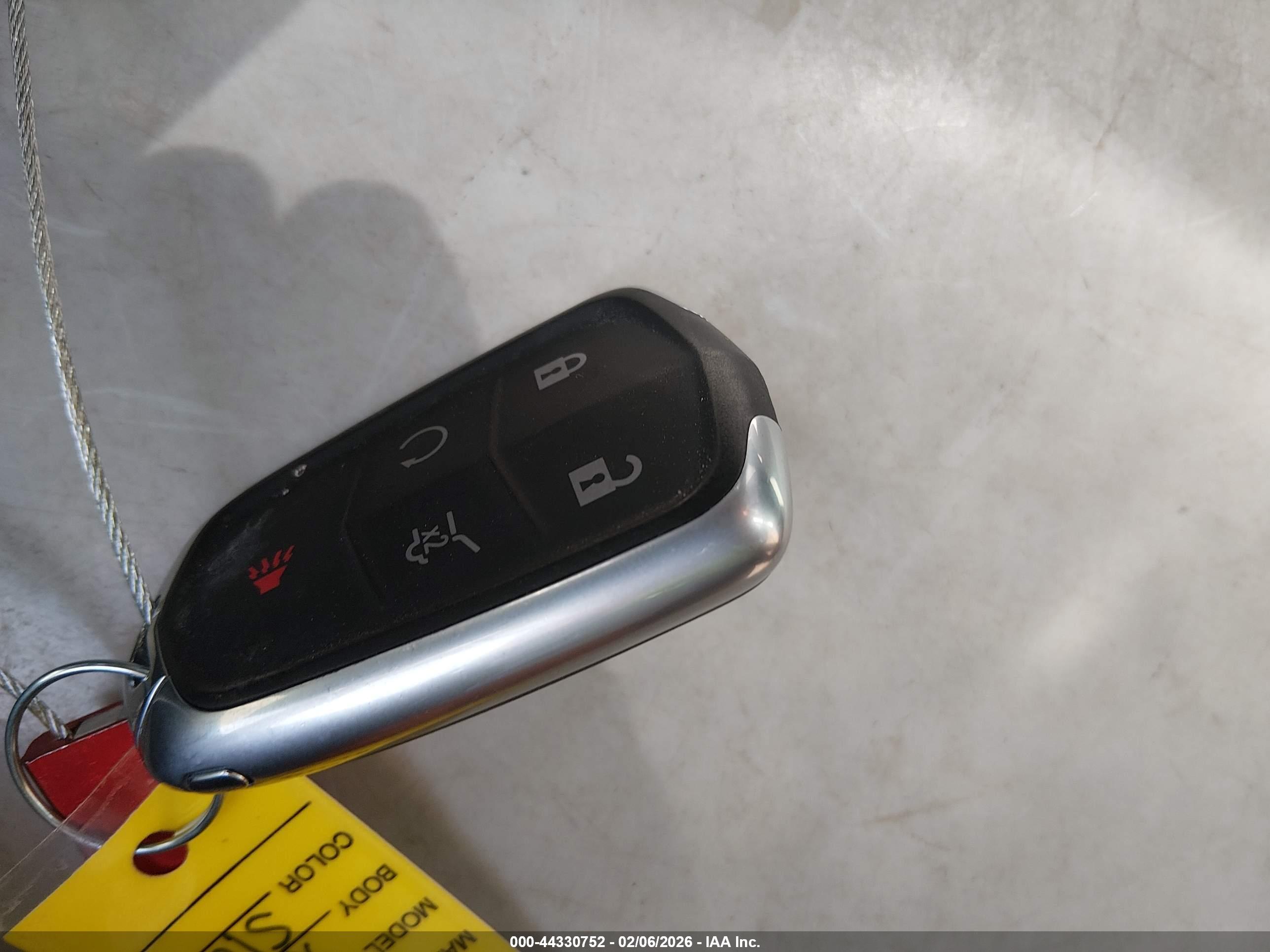 CADILLAC XT5 image 11