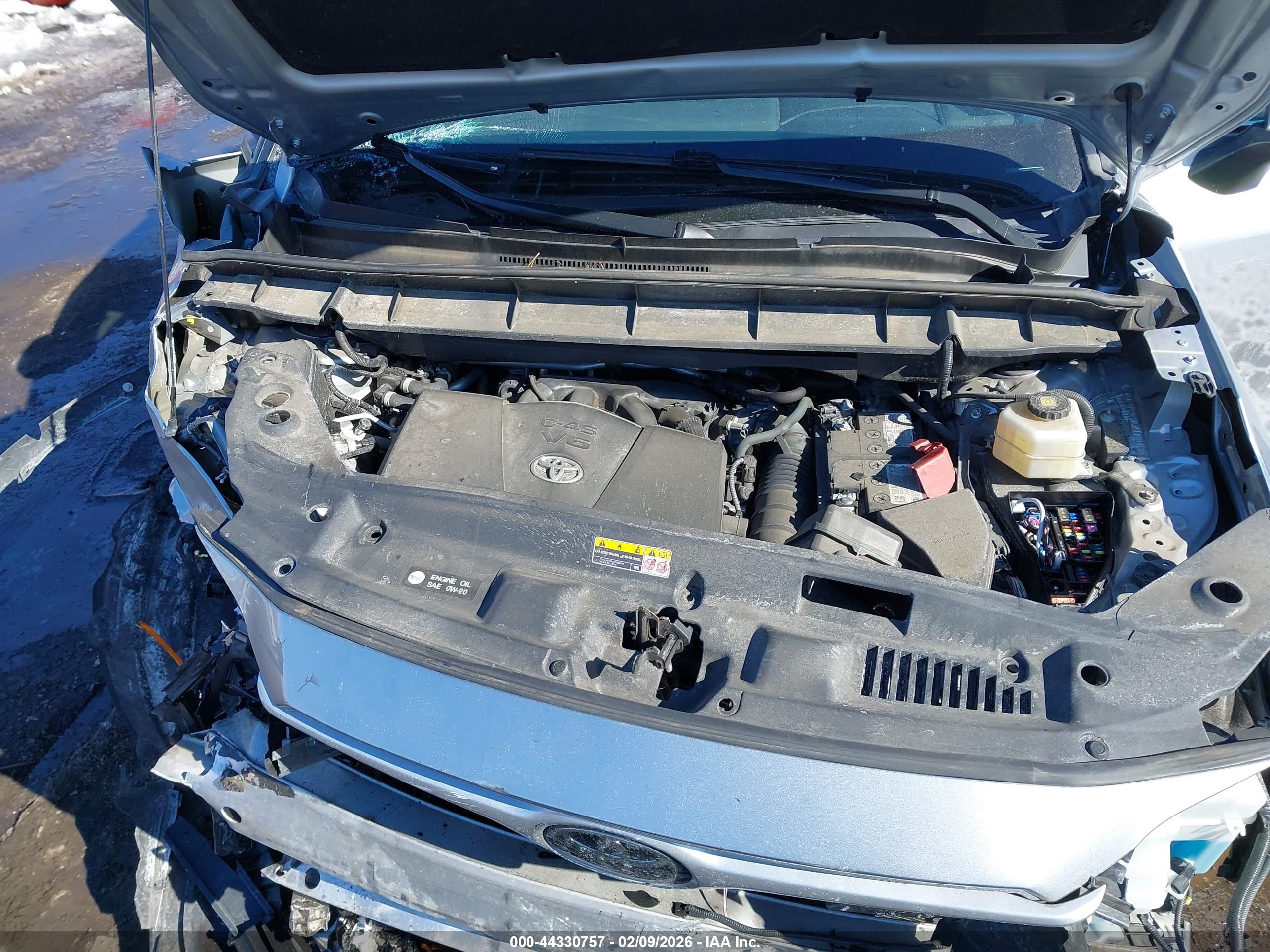 TOYOTA HIGHLANDER image 10