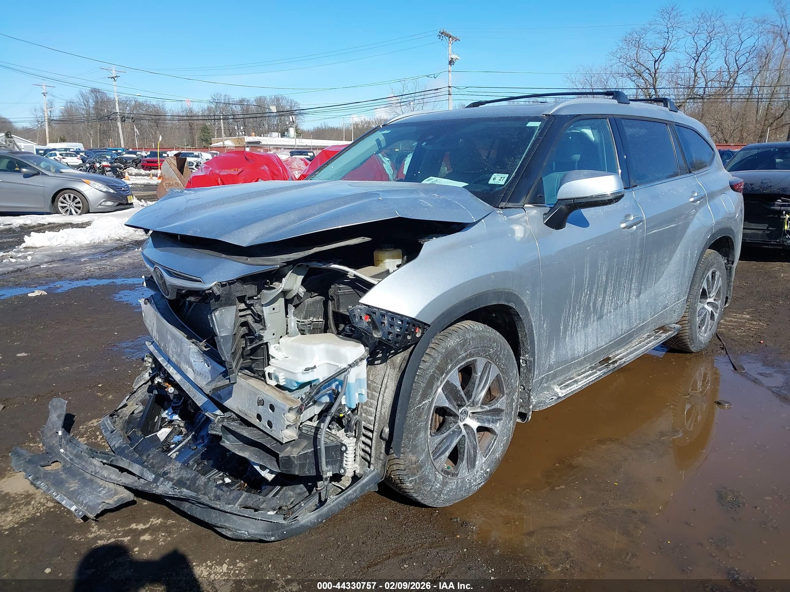 TOYOTA HIGHLANDER image 6
