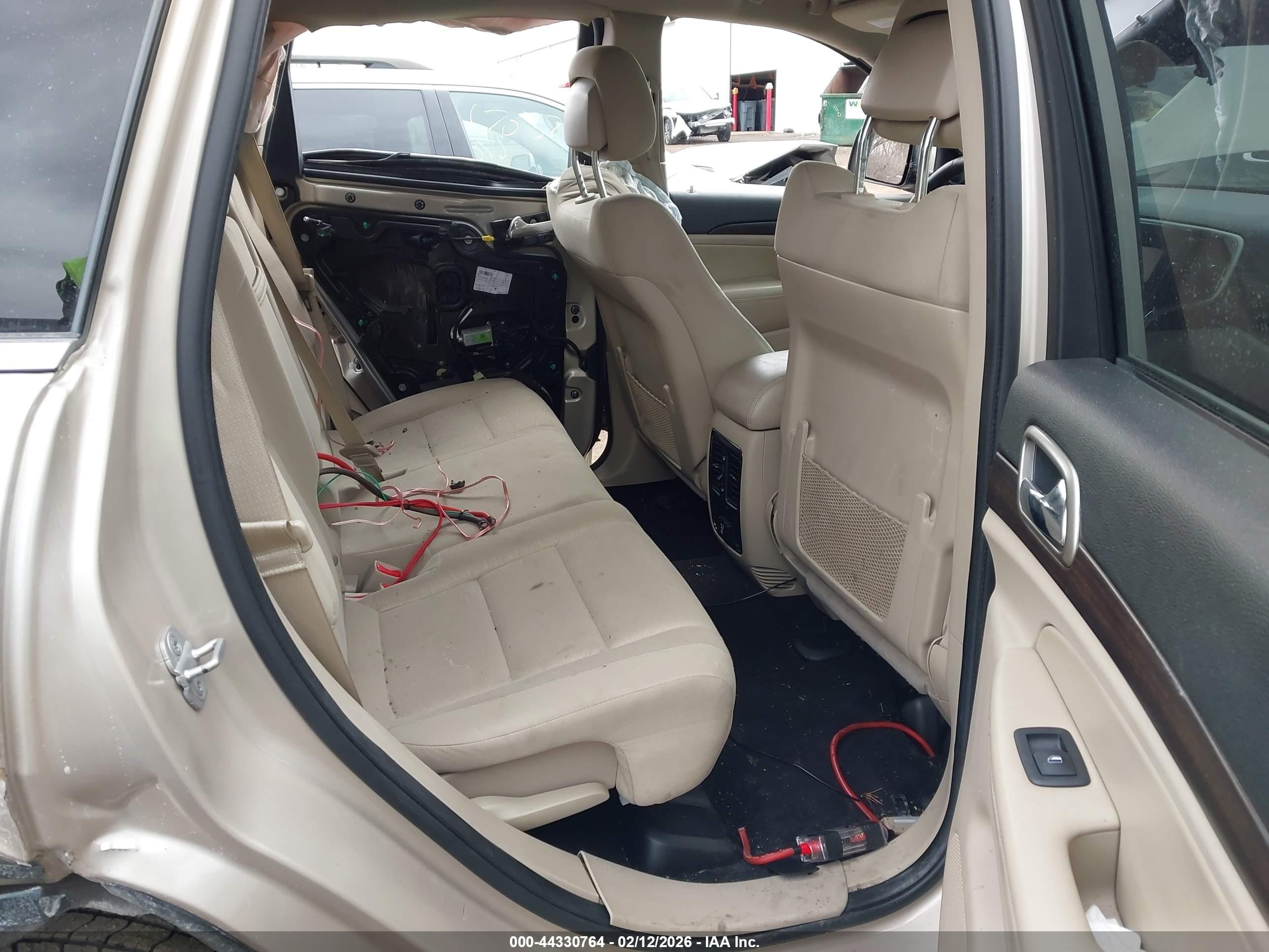 JEEP GRAND image 8
