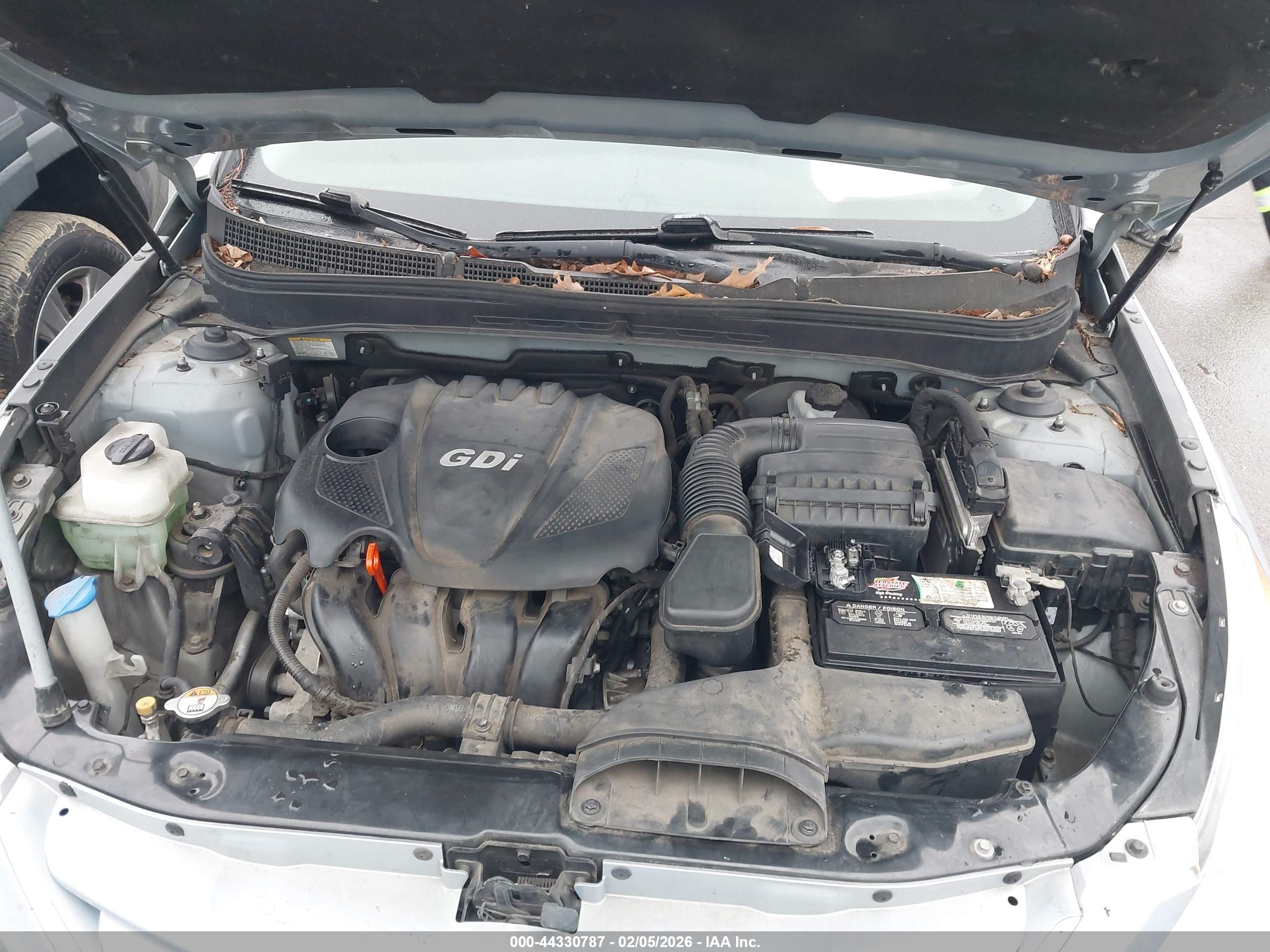 HYUNDAI SONATA image 10