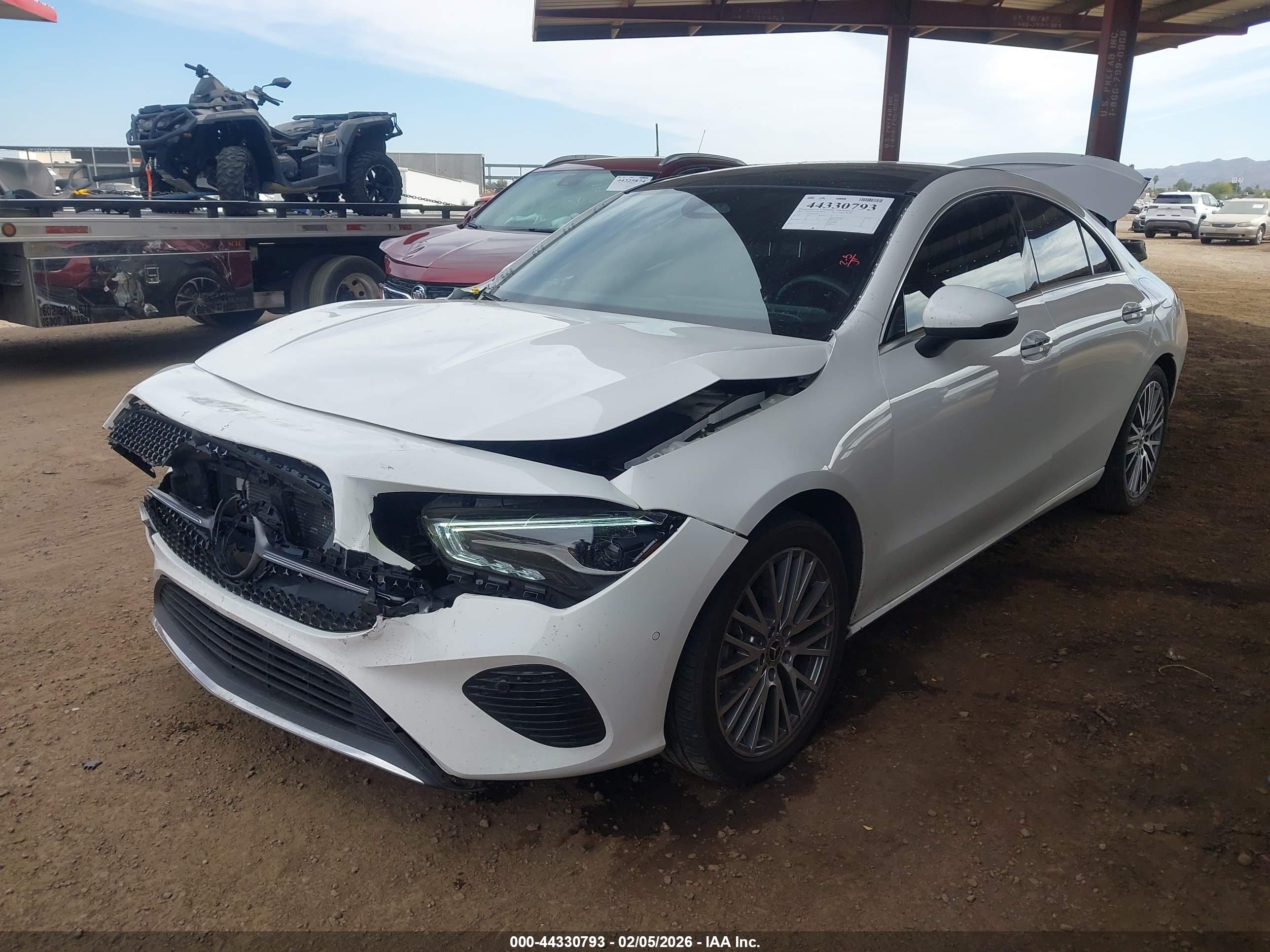 MERCEDES-BENZ CLA image 6