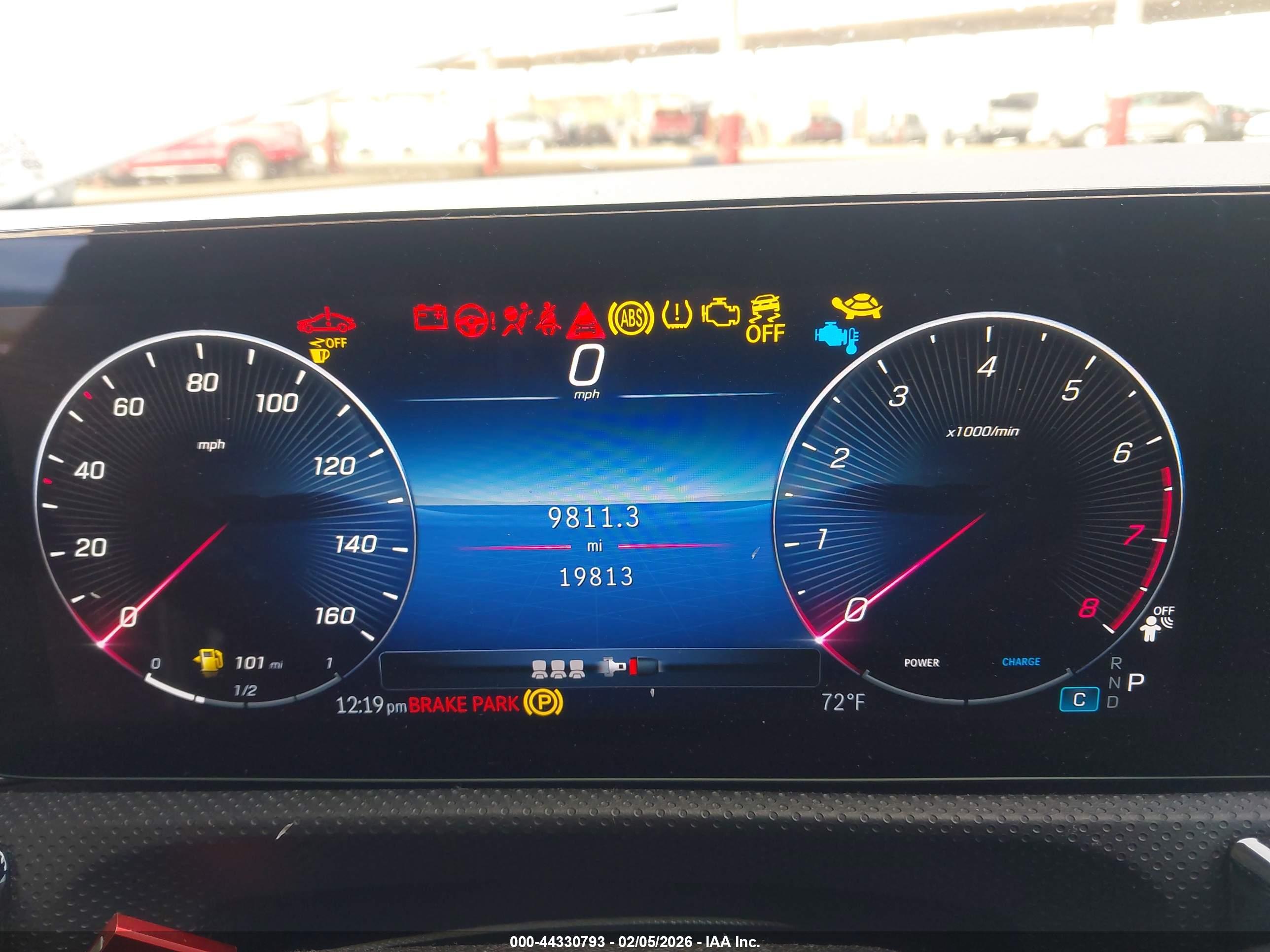 MERCEDES-BENZ CLA image 7