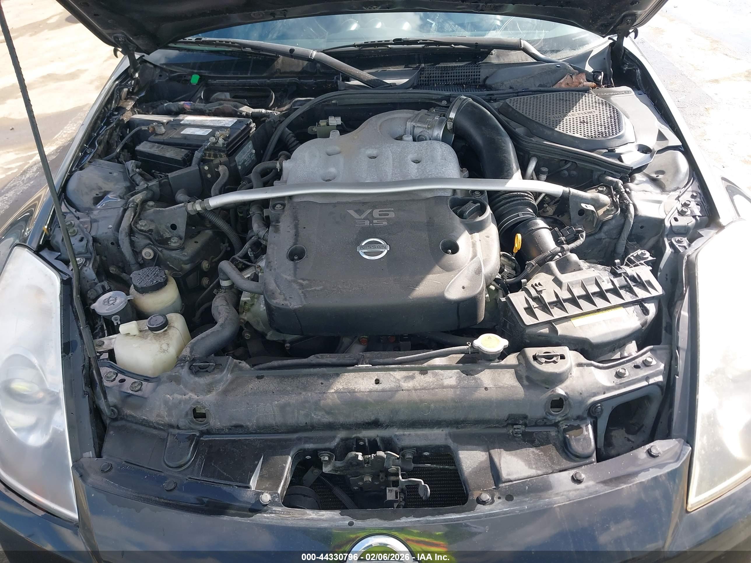 NISSAN 350Z image 10