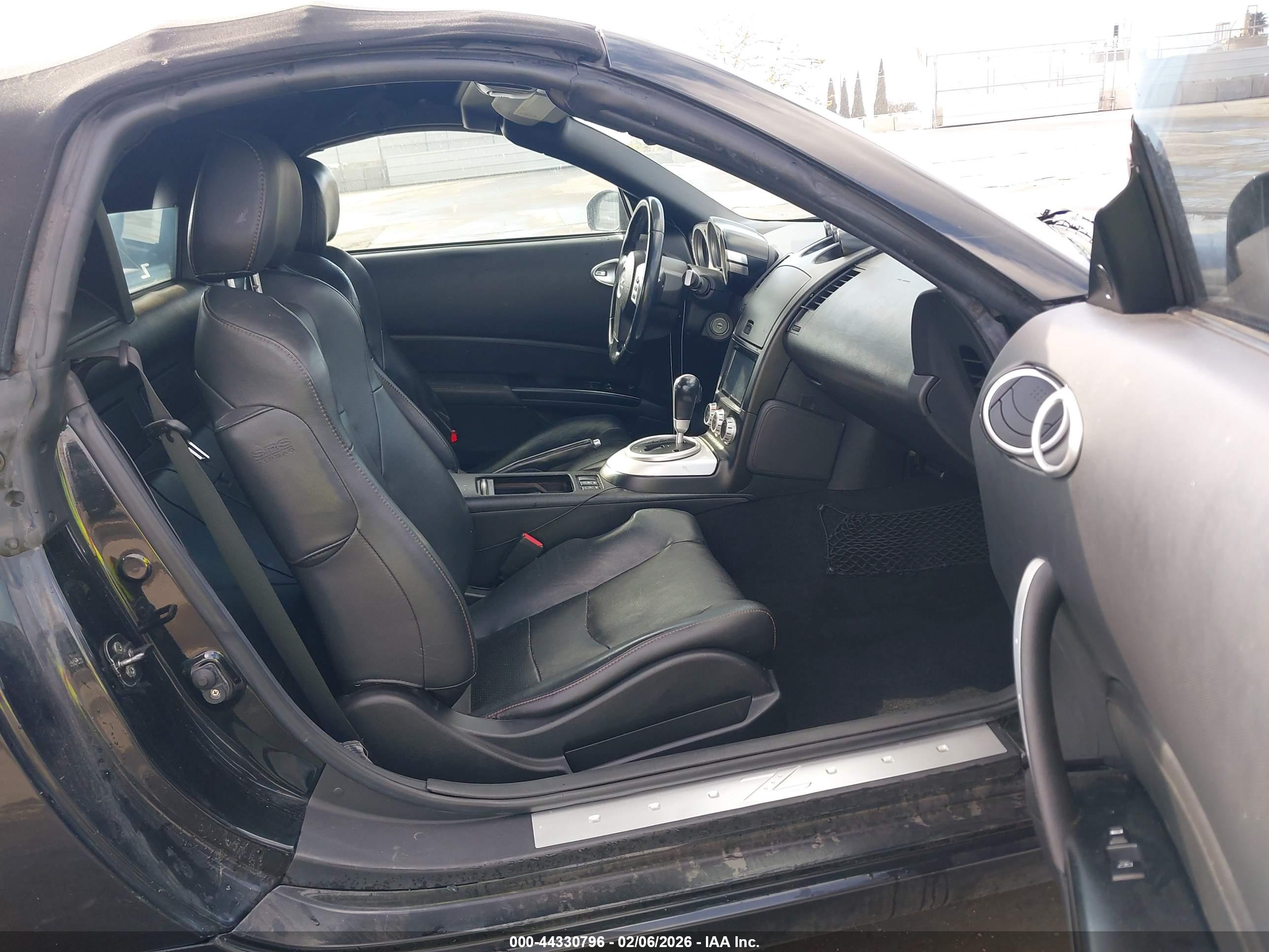 NISSAN 350Z image 5