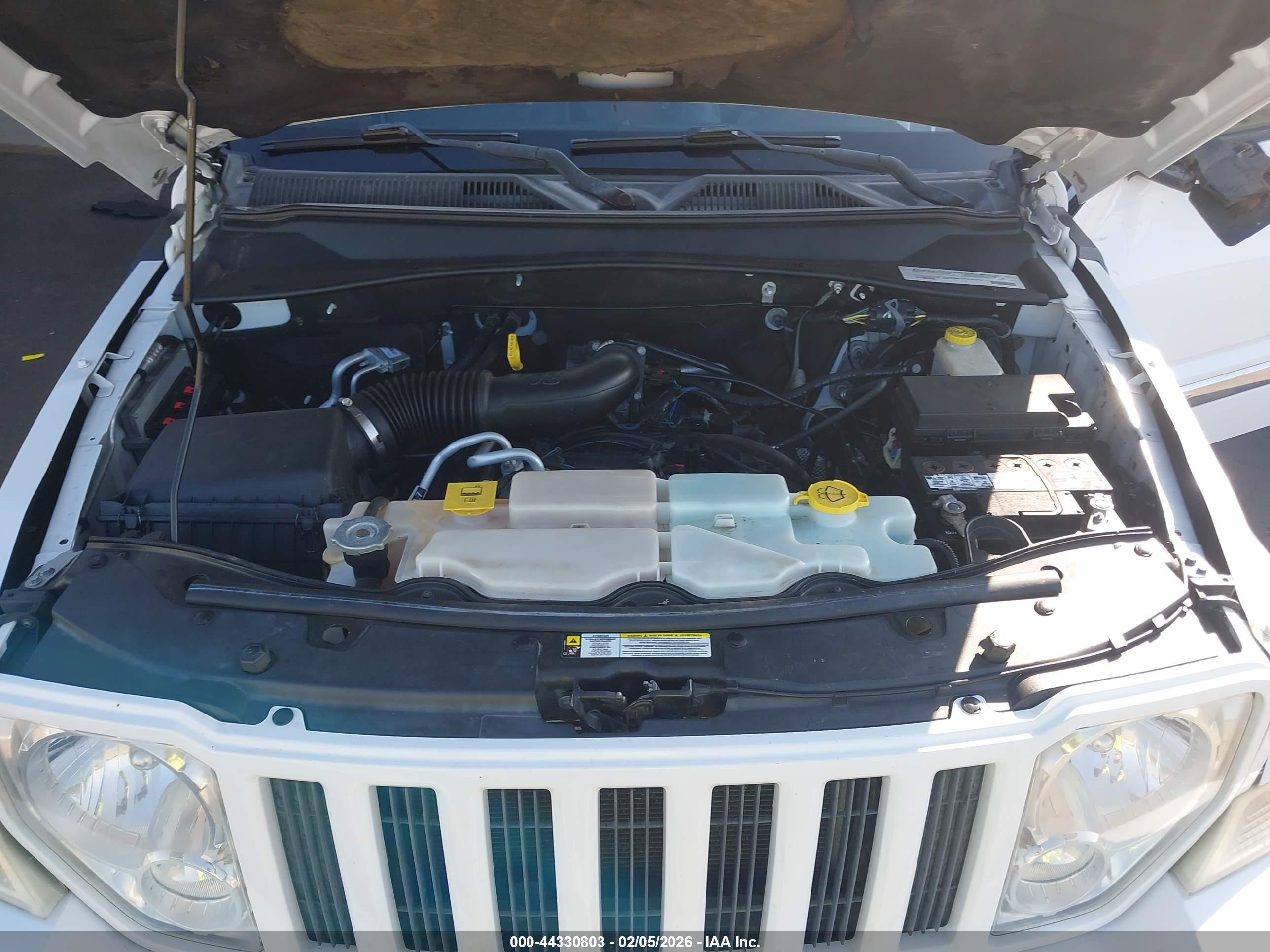 JEEP LIBERTY image 10
