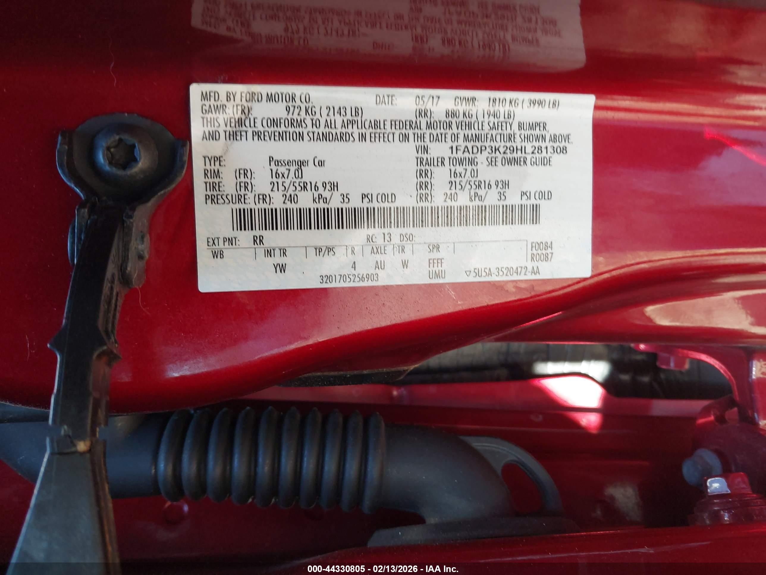 FORD FOCUS image 9