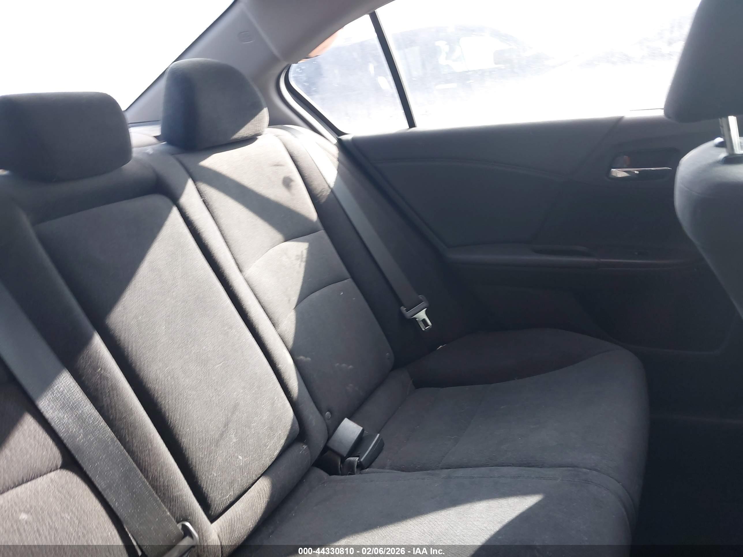 HONDA ACCORD image 8