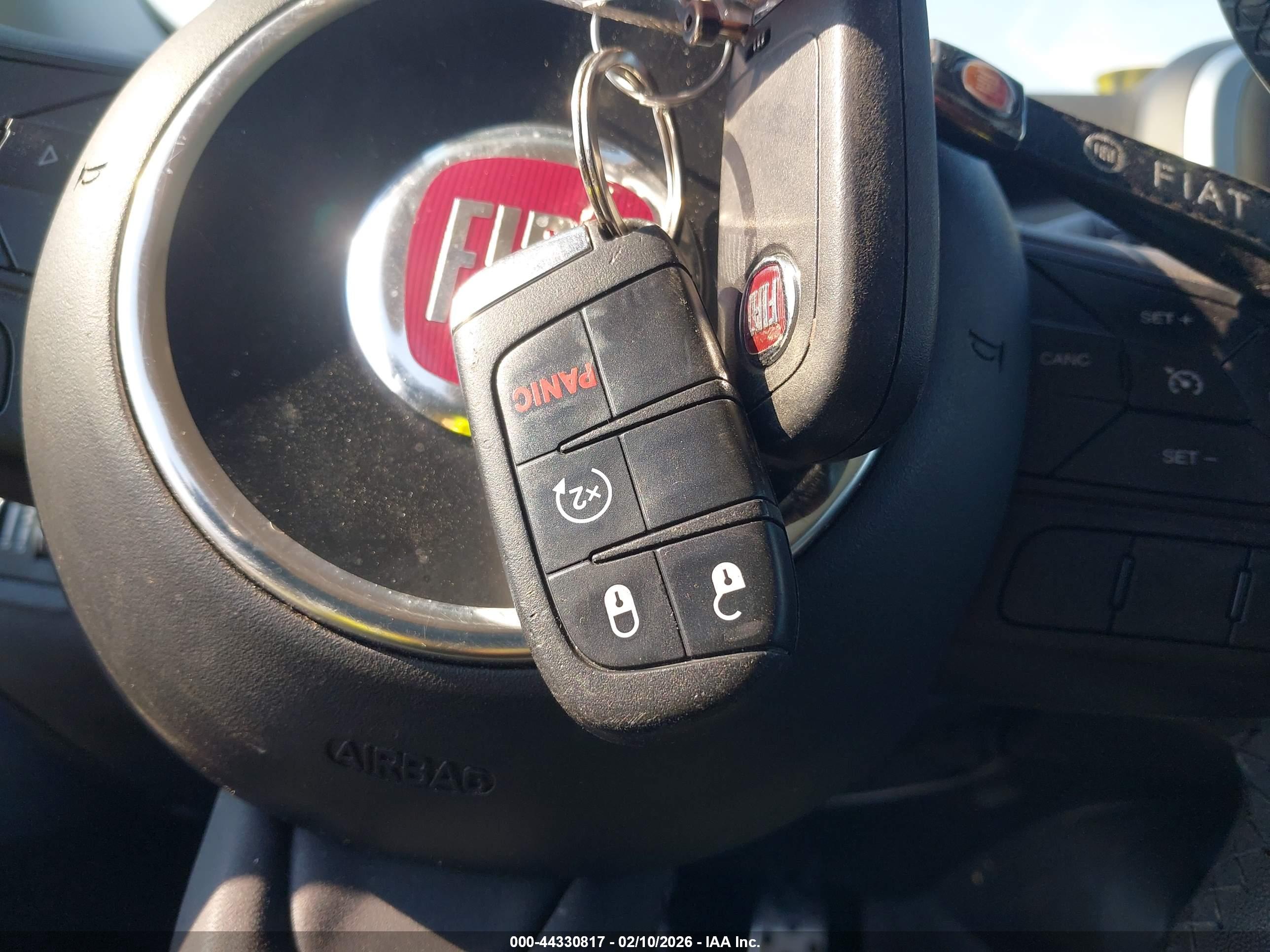 FIAT 500X image 11