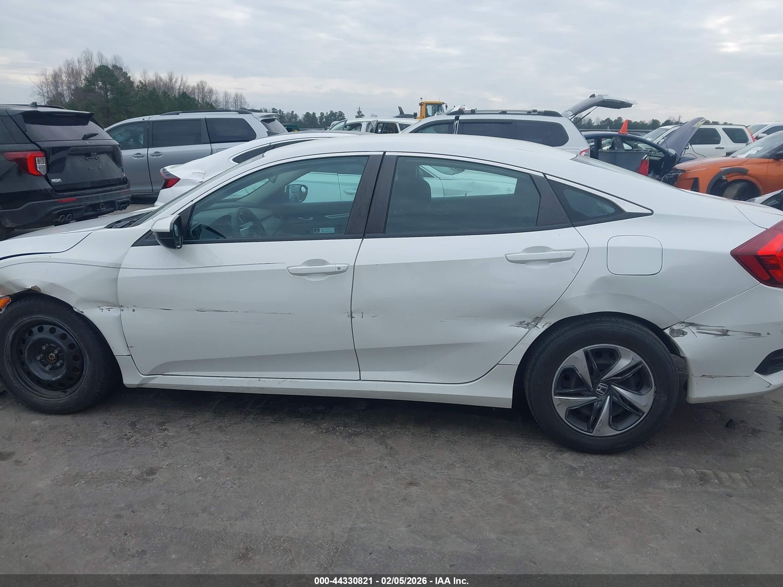 HONDA CIVIC image 6