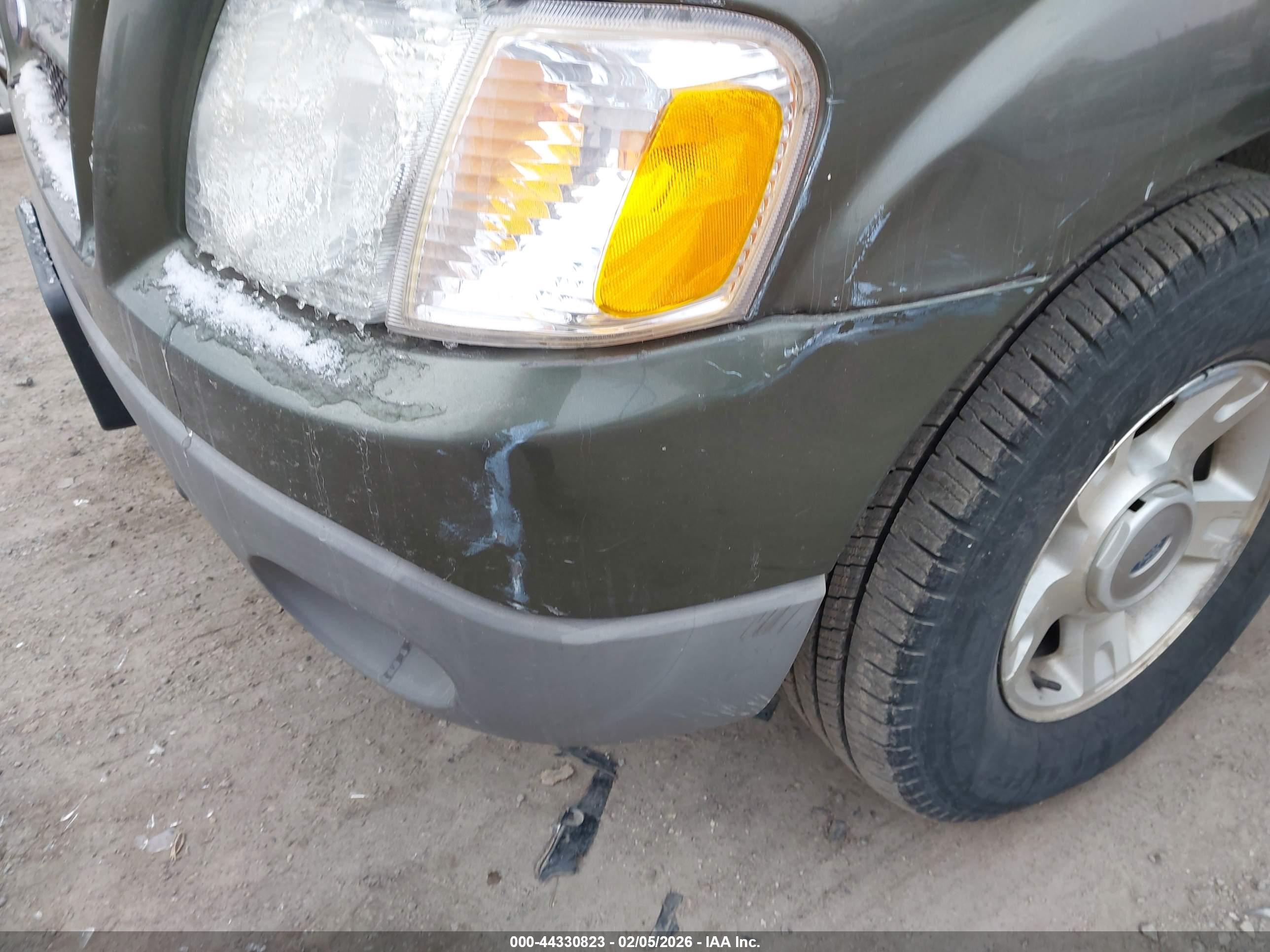 FORD EXPLORER image 6
