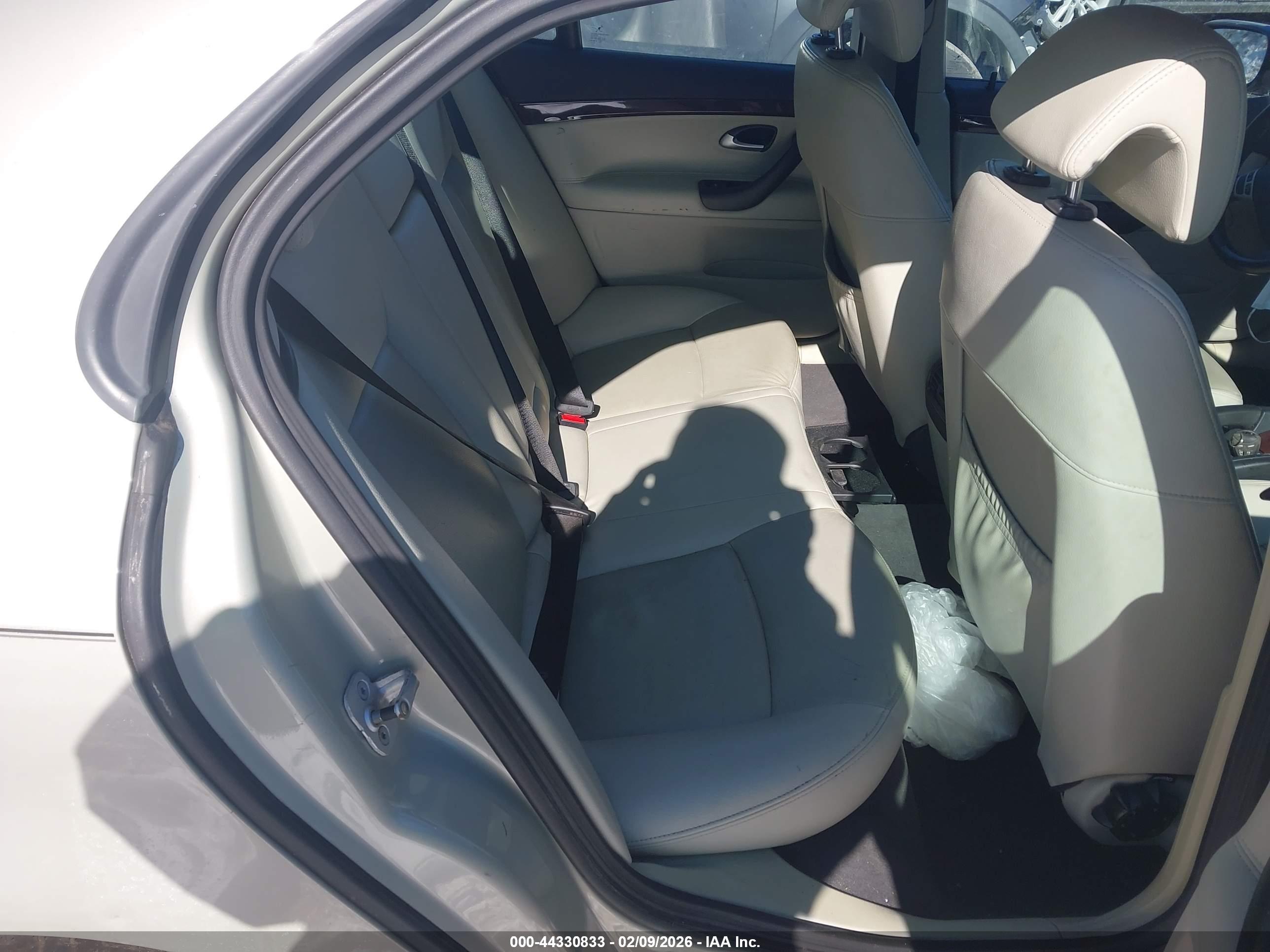 SAAB 9-3 image 8