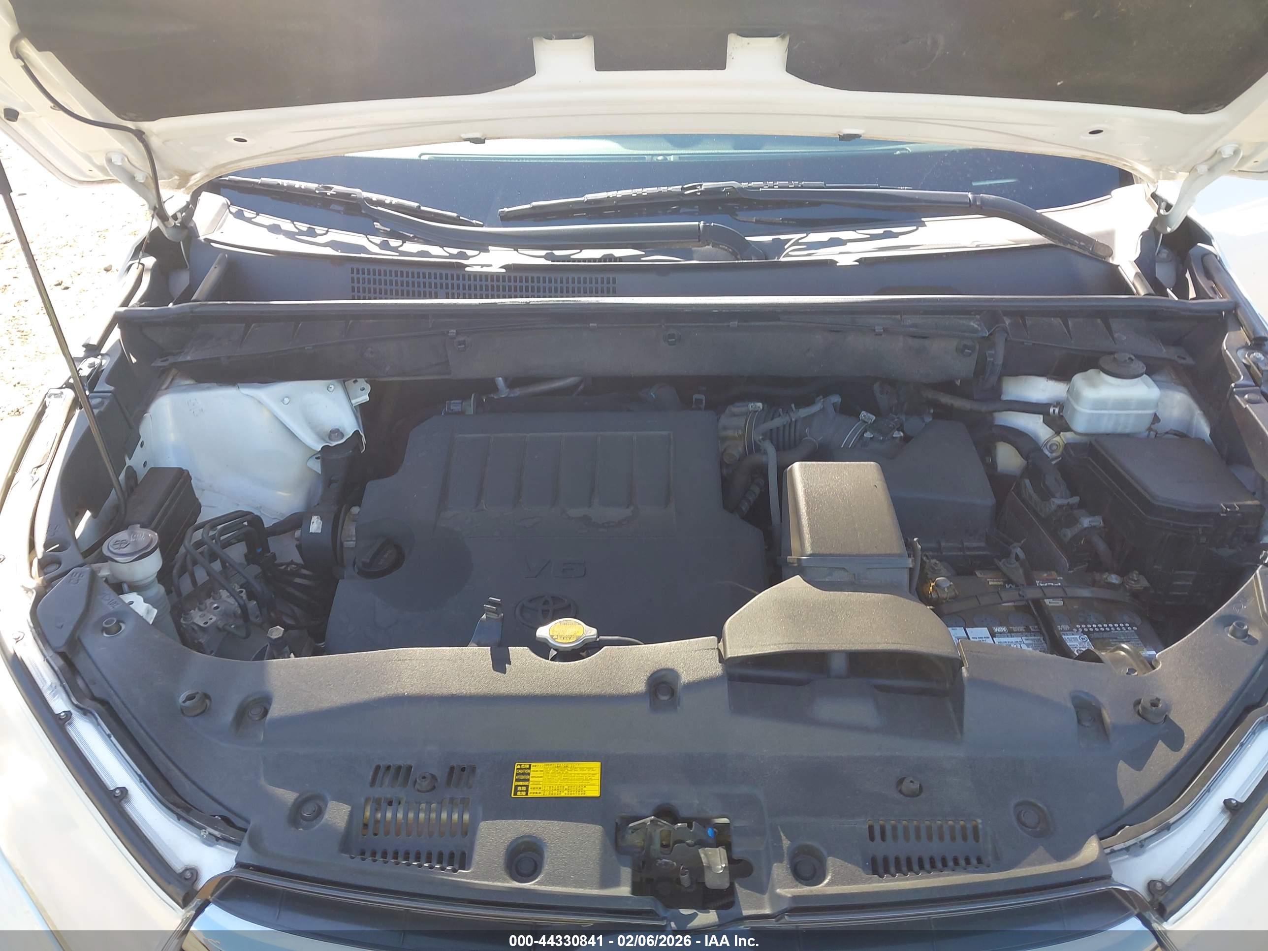 TOYOTA HIGHLANDER image 10
