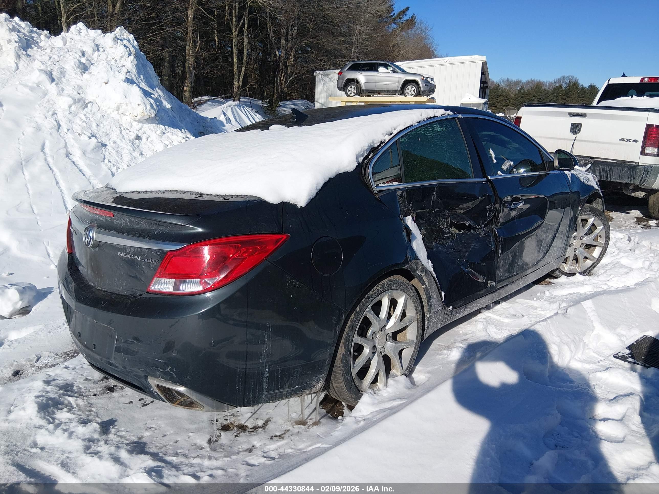 BUICK REGAL image 4