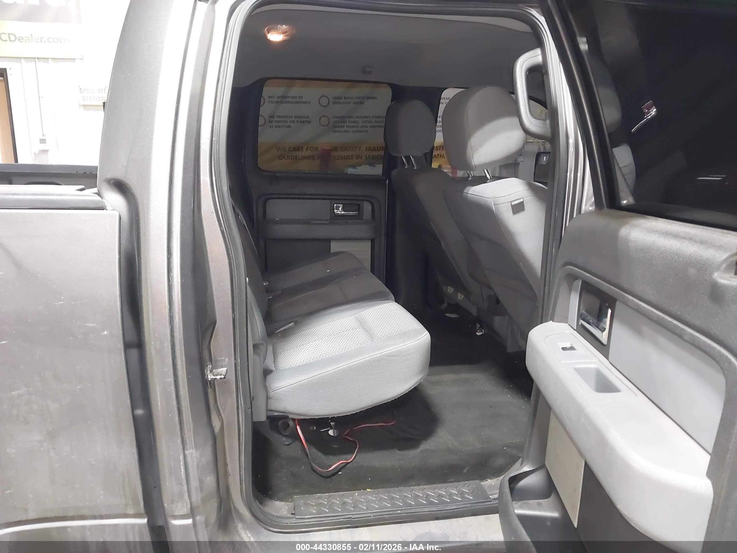 FORD F-150 image 8