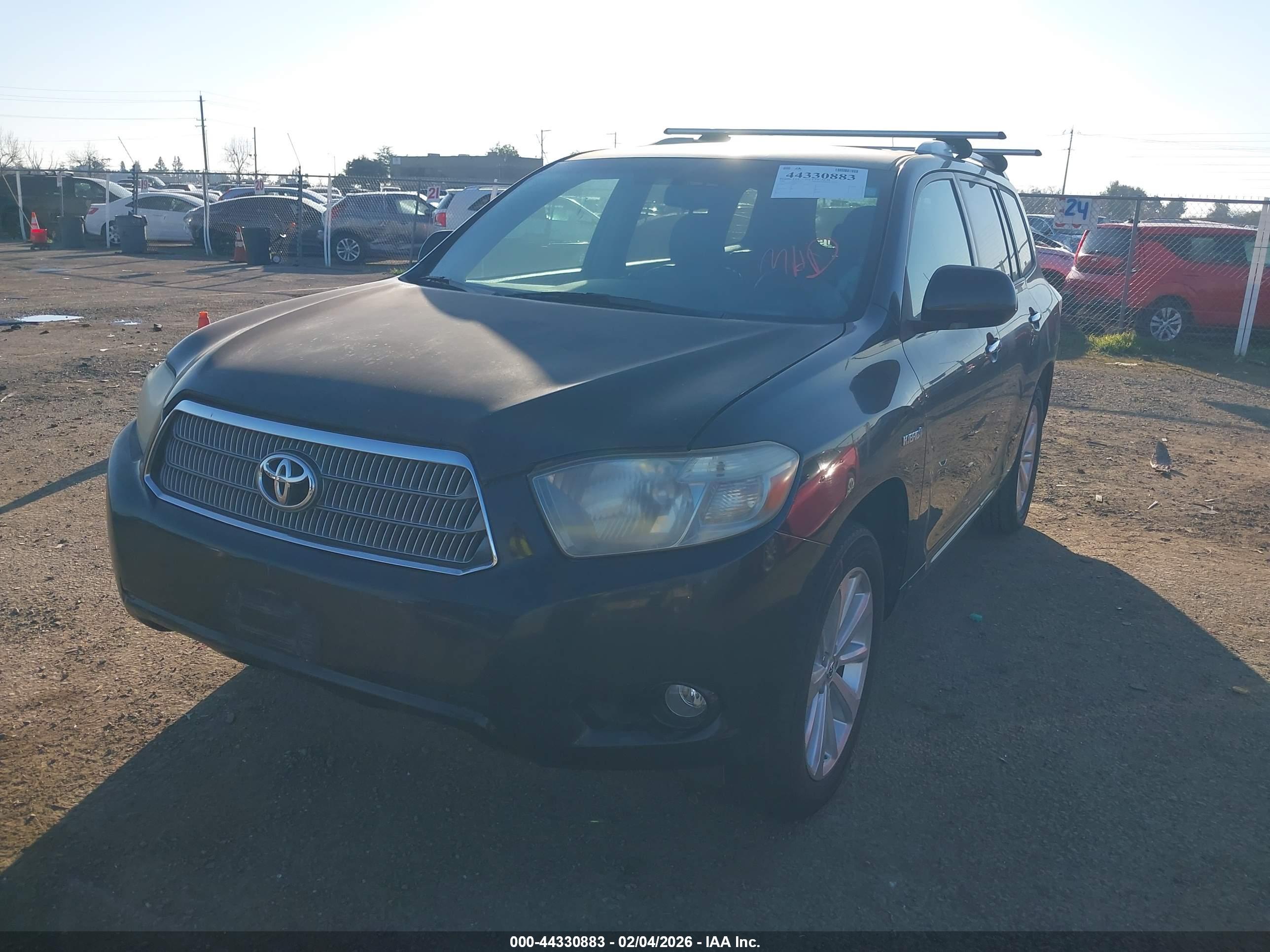 TOYOTA HIGHLANDER image 2