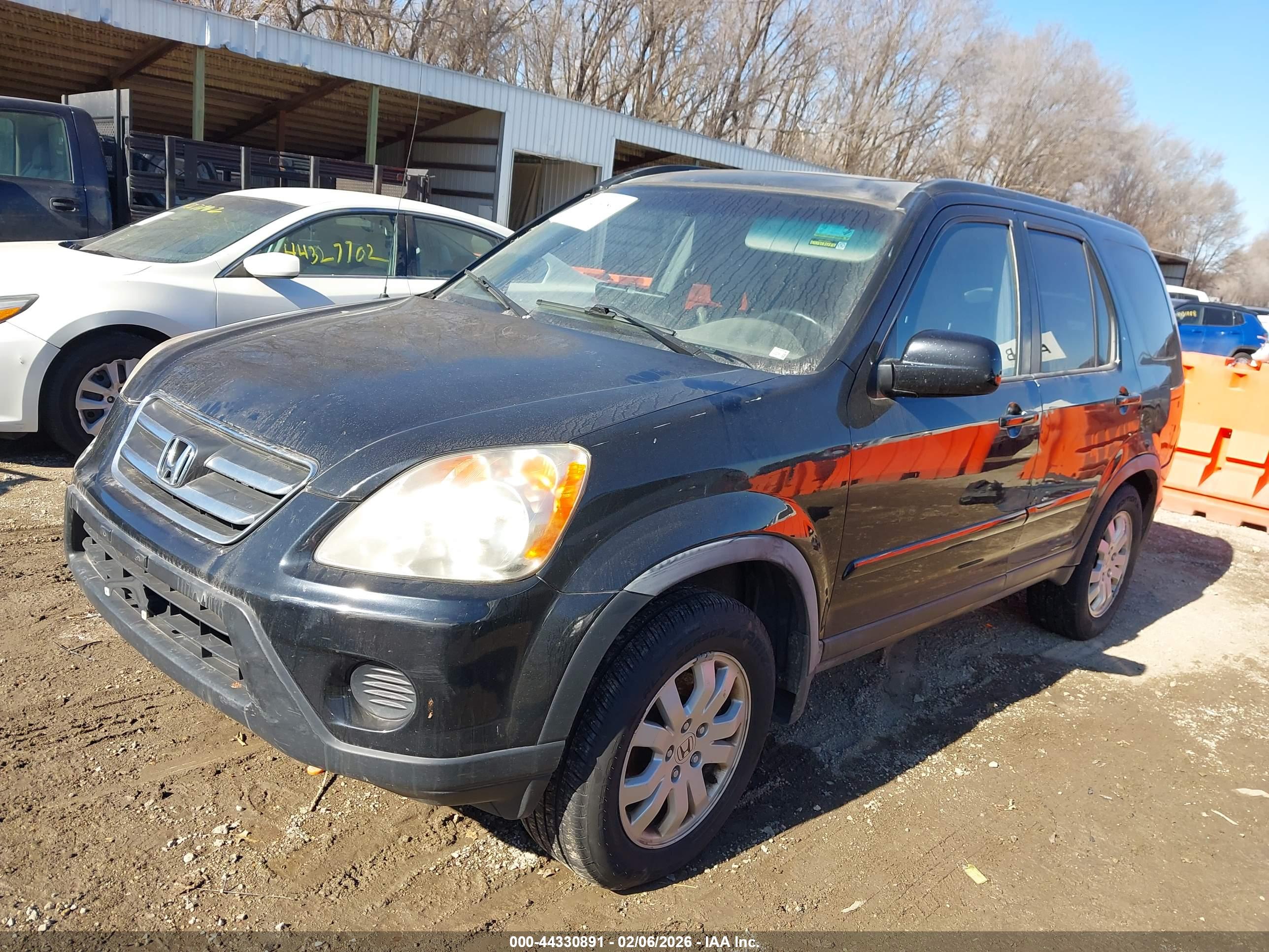 HONDA CR-V image 2