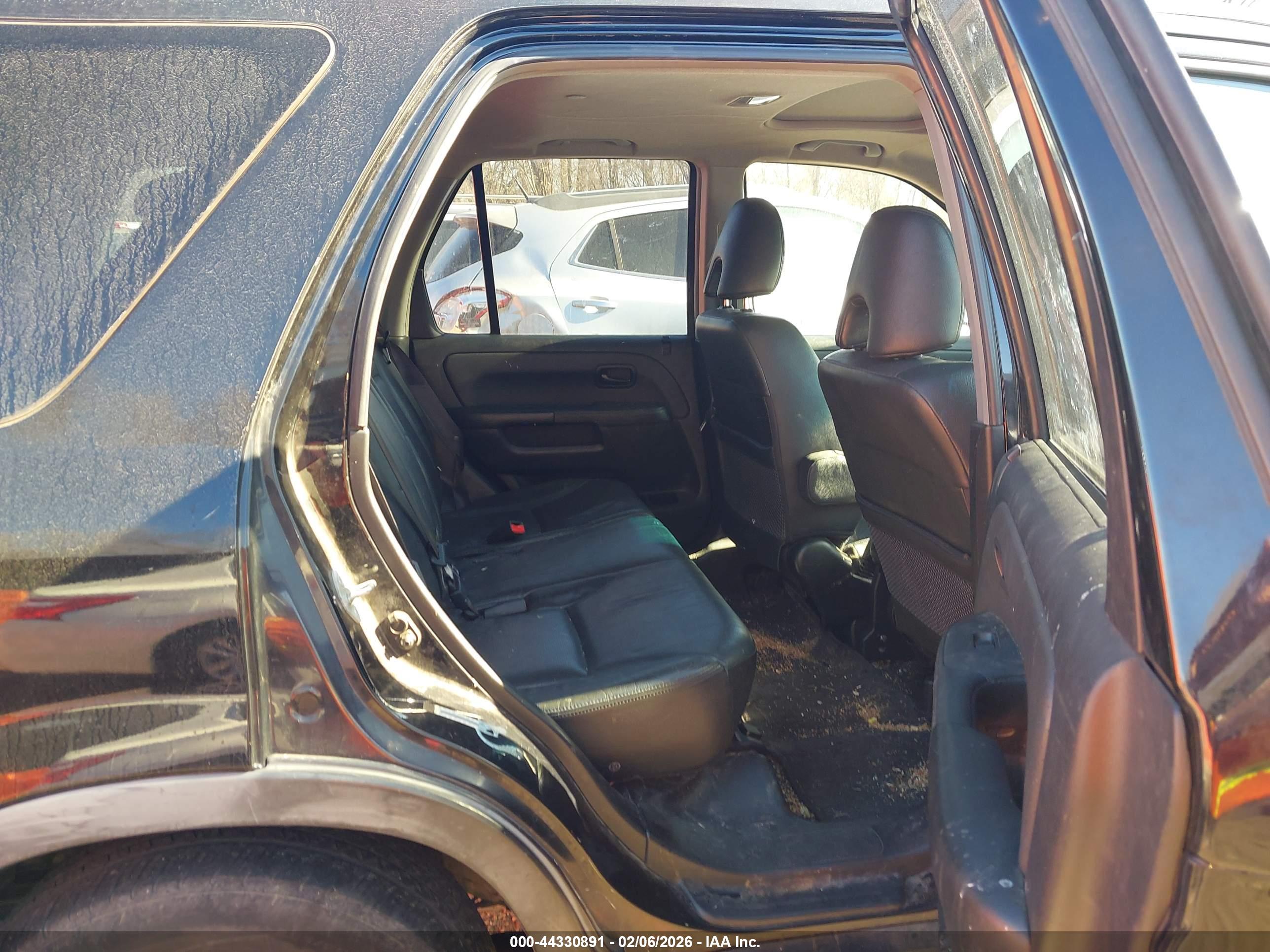 HONDA CR-V image 8
