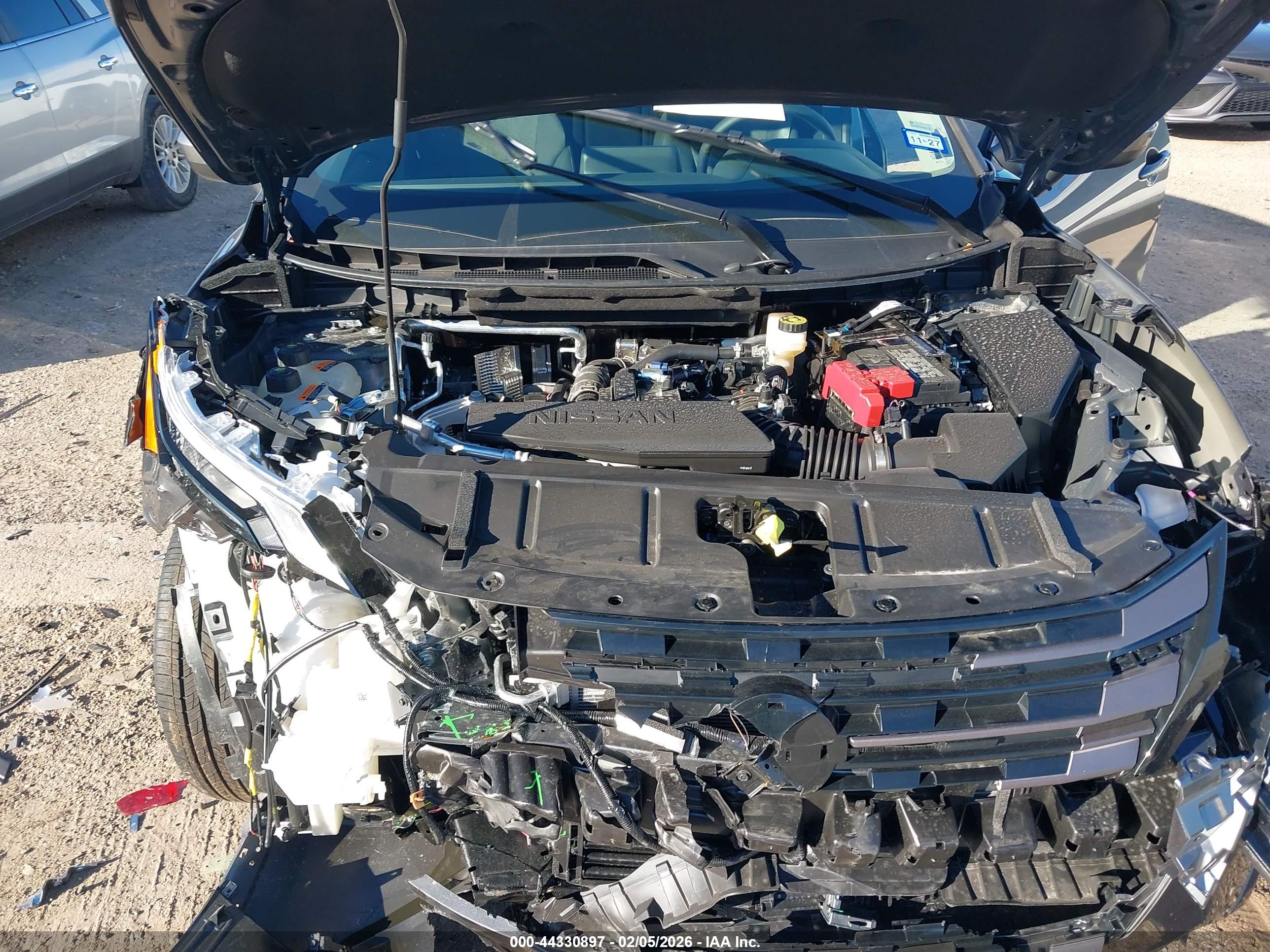 NISSAN ROGUE image 10