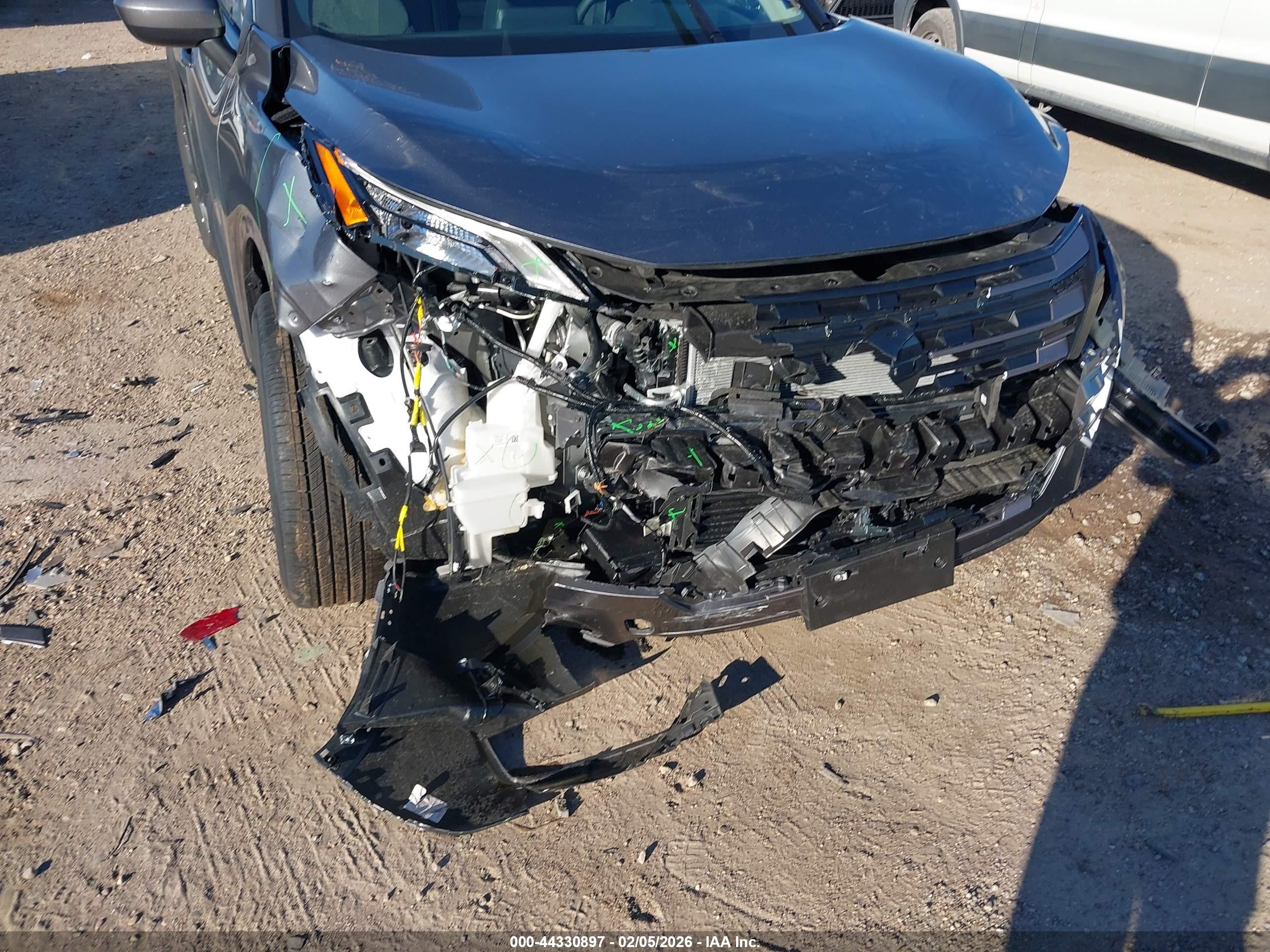 NISSAN ROGUE image 6