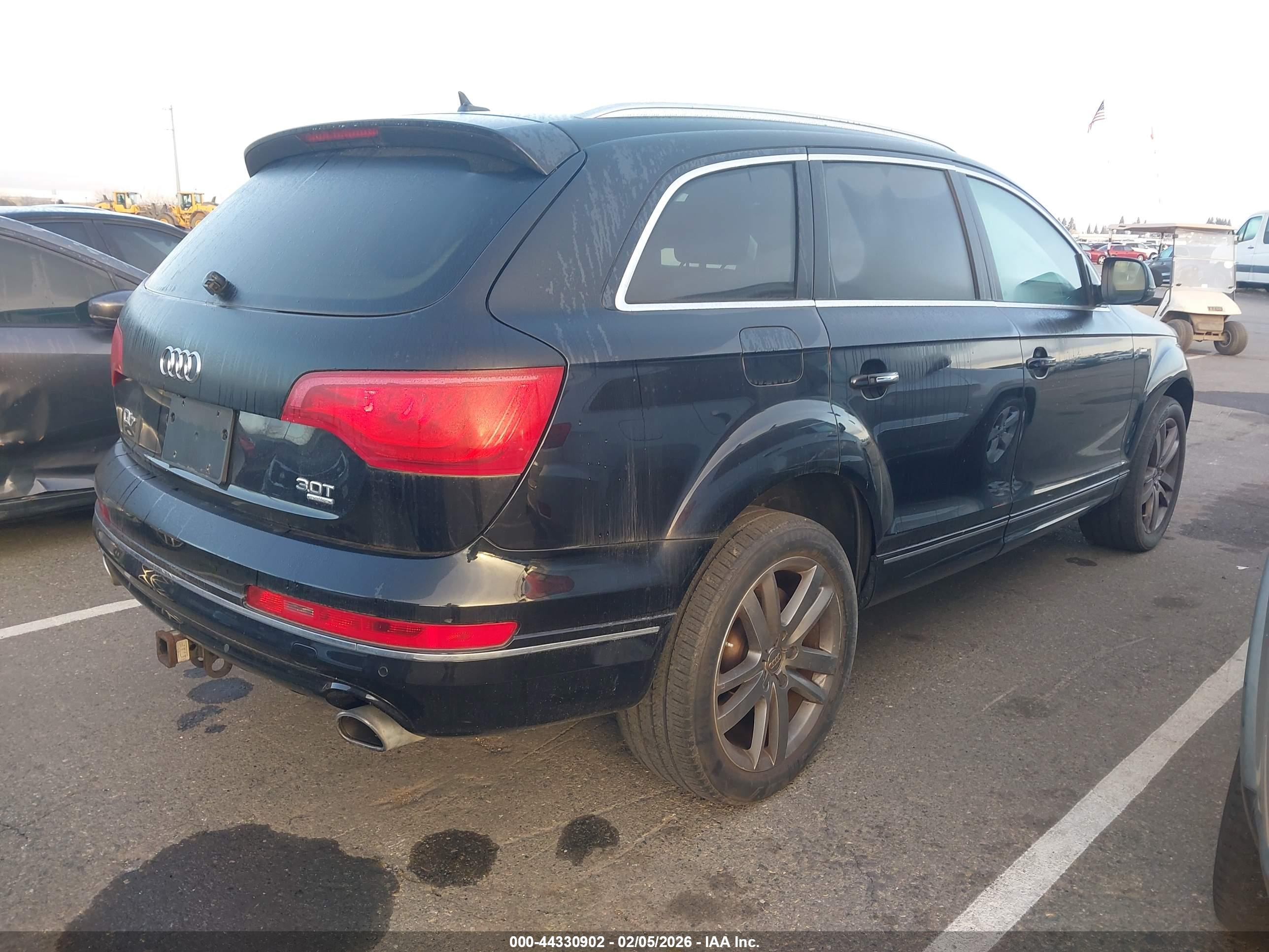 AUDI Q7 image 4