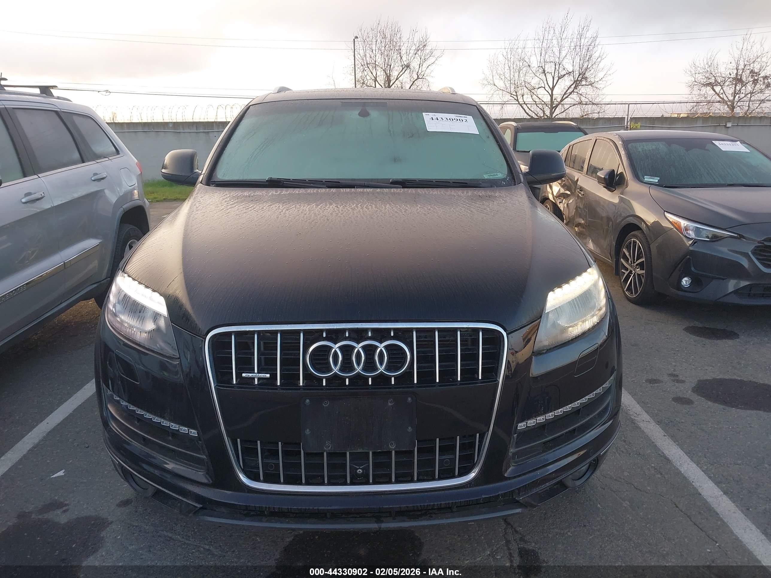 AUDI Q7 image 6