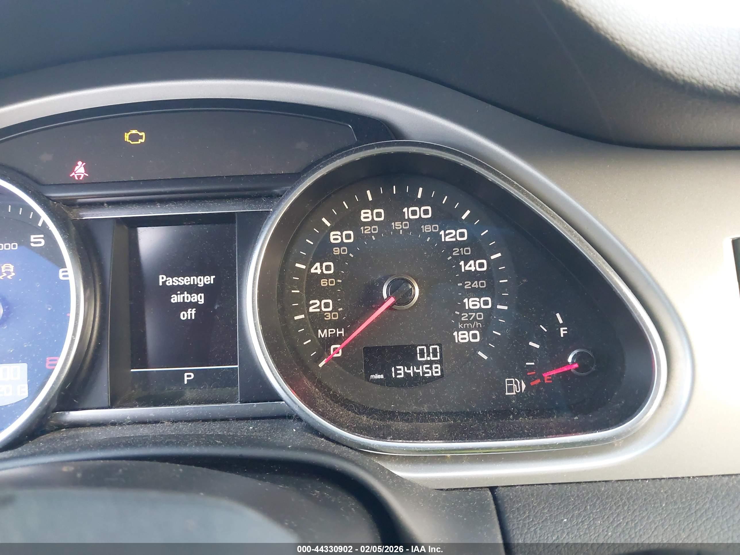 AUDI Q7 image 7