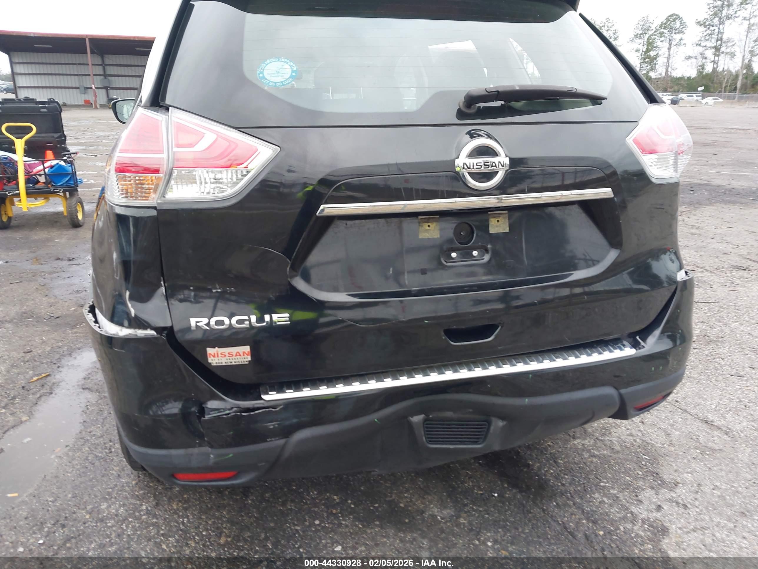 NISSAN ROGUE image 6