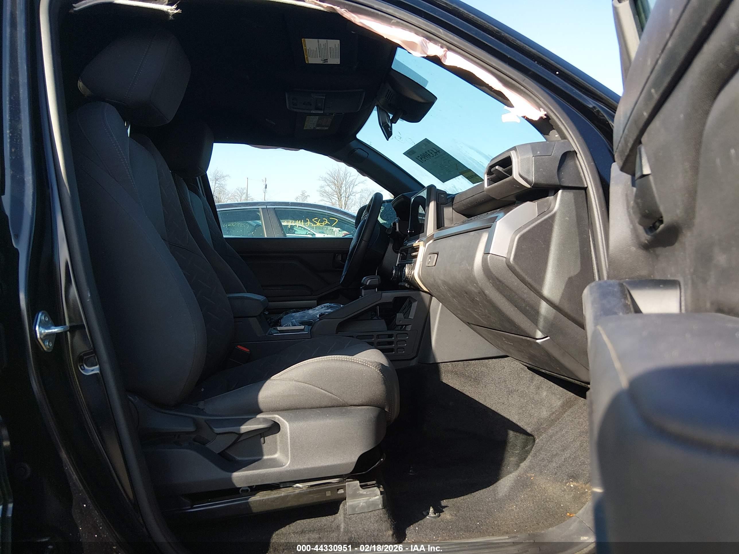 TOYOTA TACOMA image 5