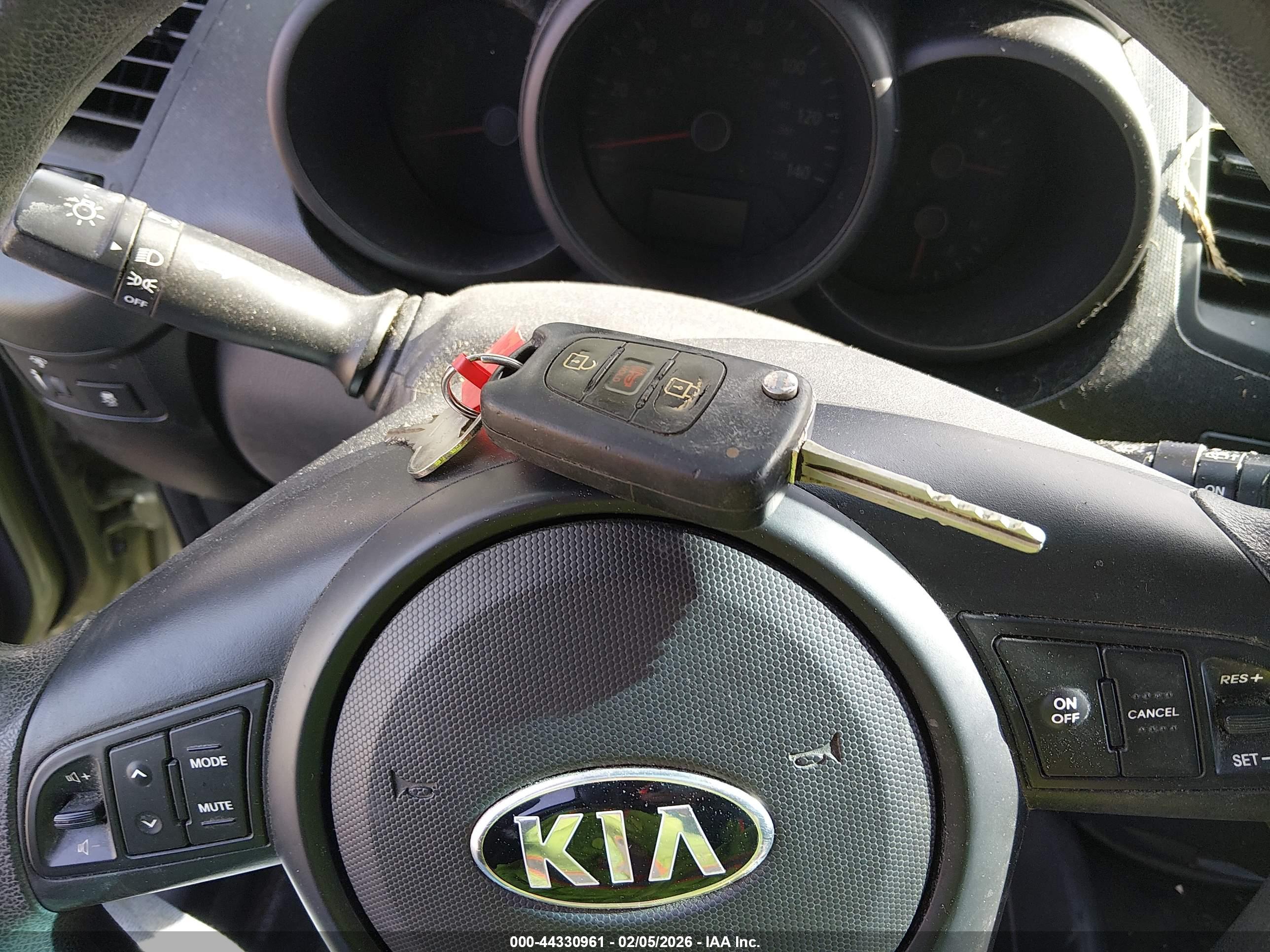 KIA SOUL image 11