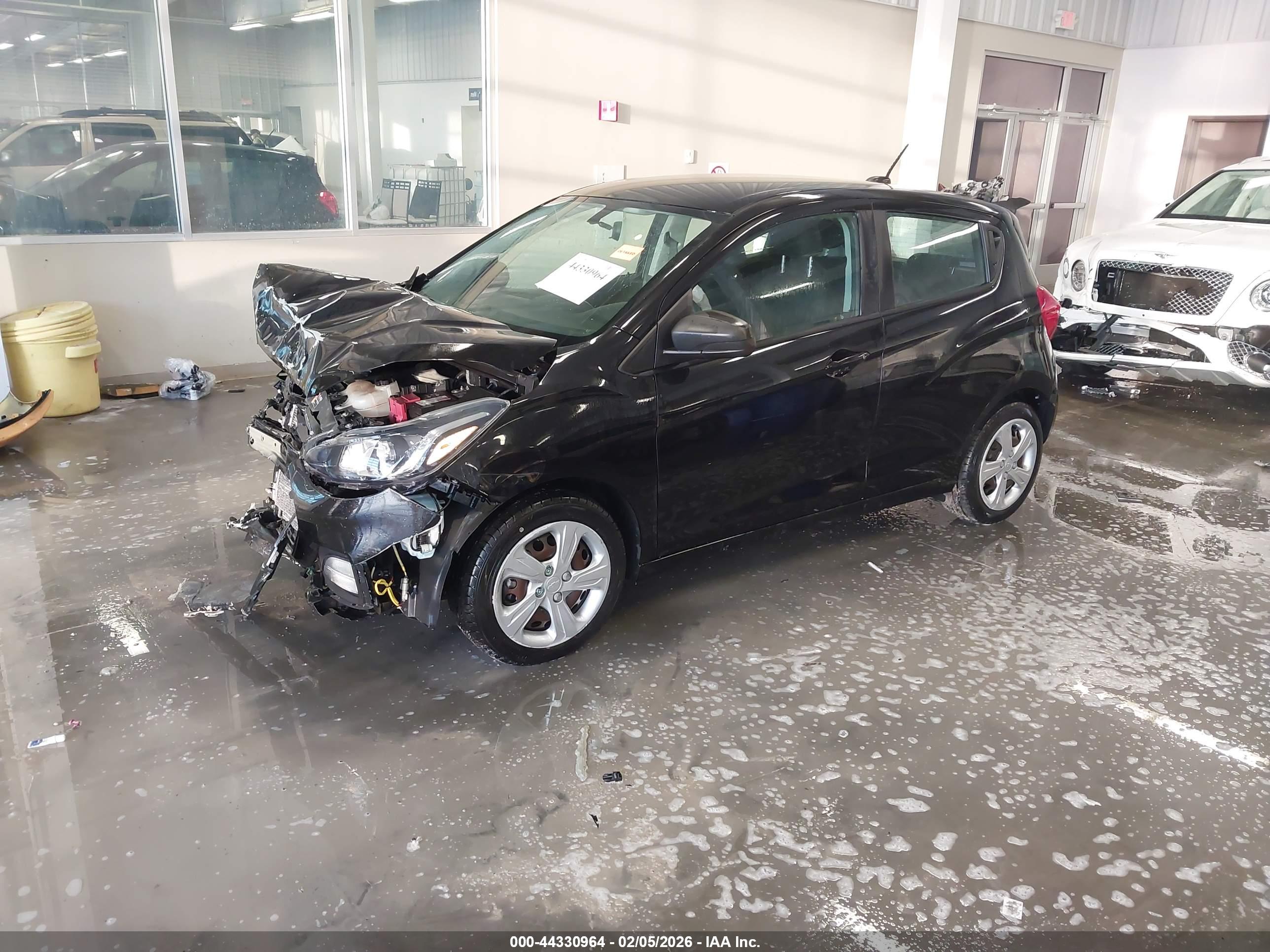 CHEVROLET SPARK image 2