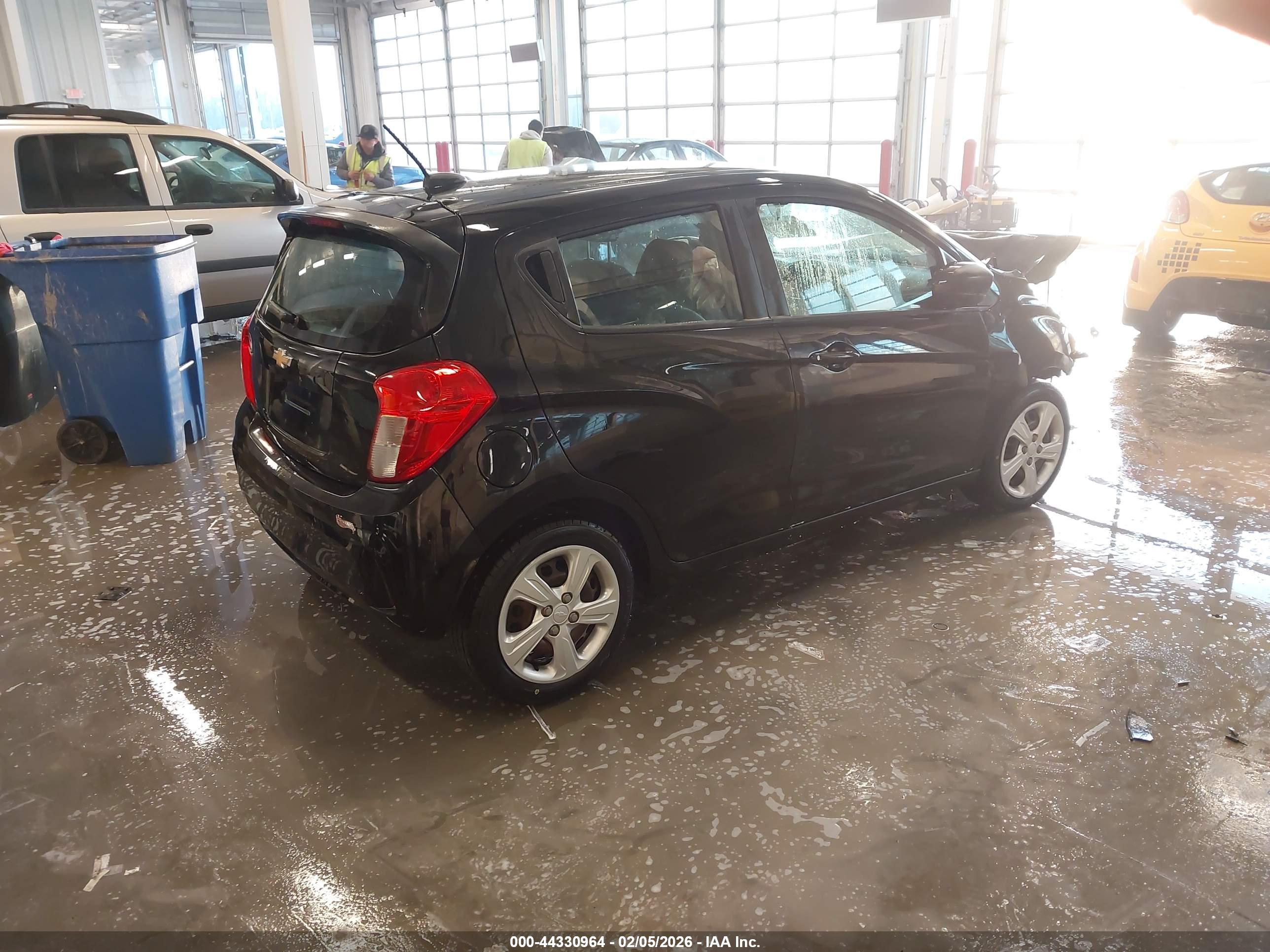 CHEVROLET SPARK image 4