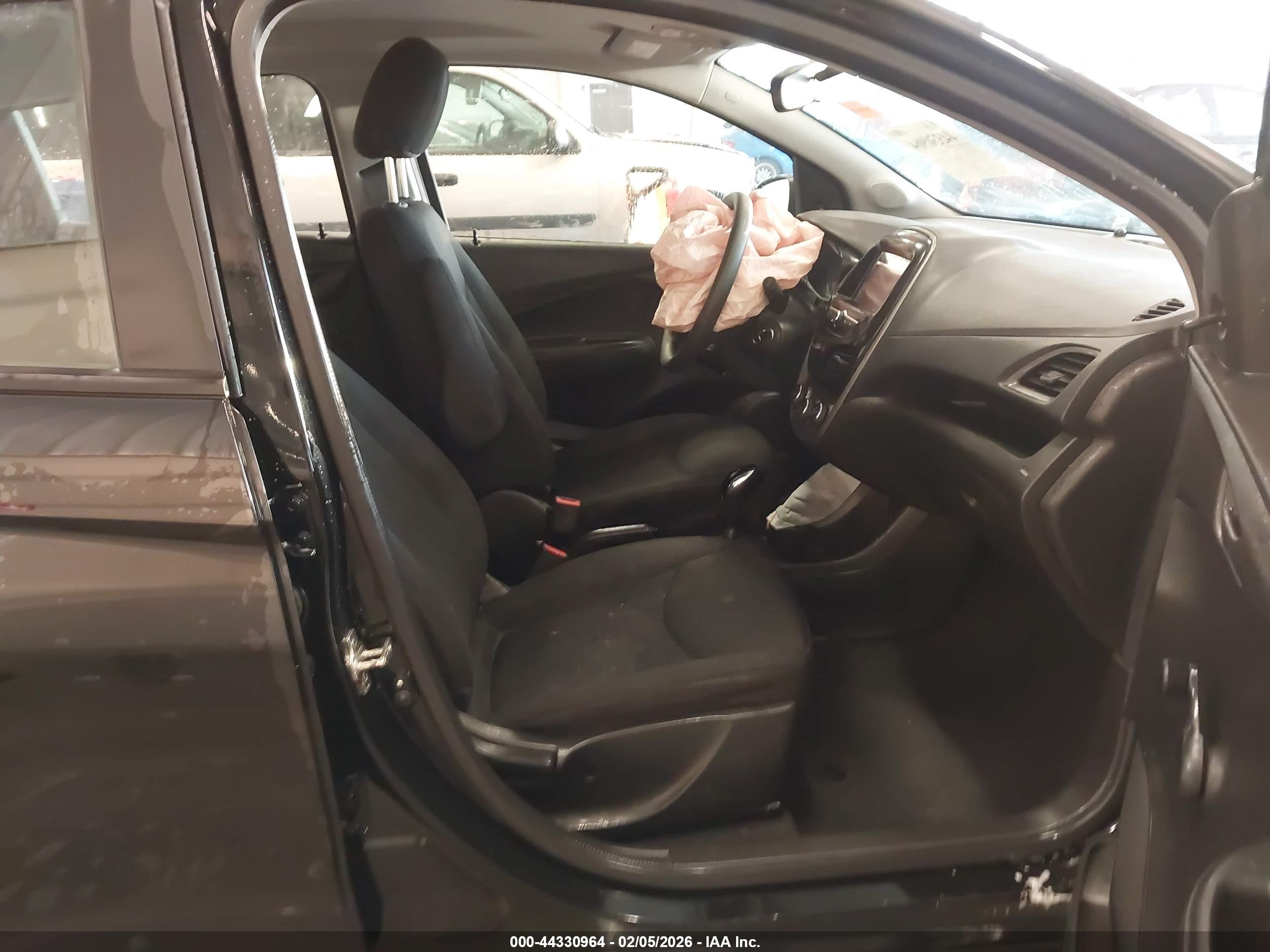CHEVROLET SPARK image 5