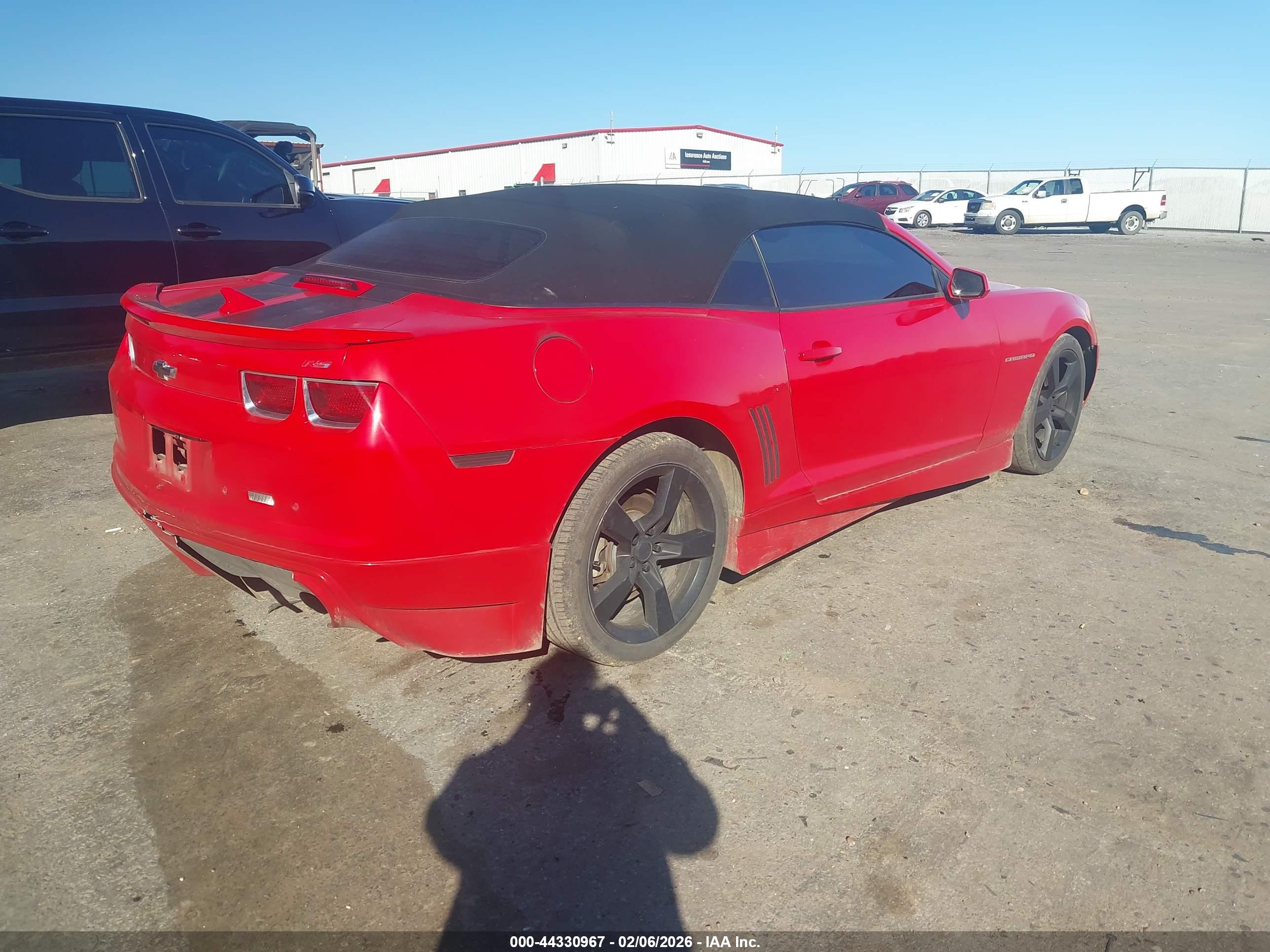 CHEVROLET CAMARO image 4