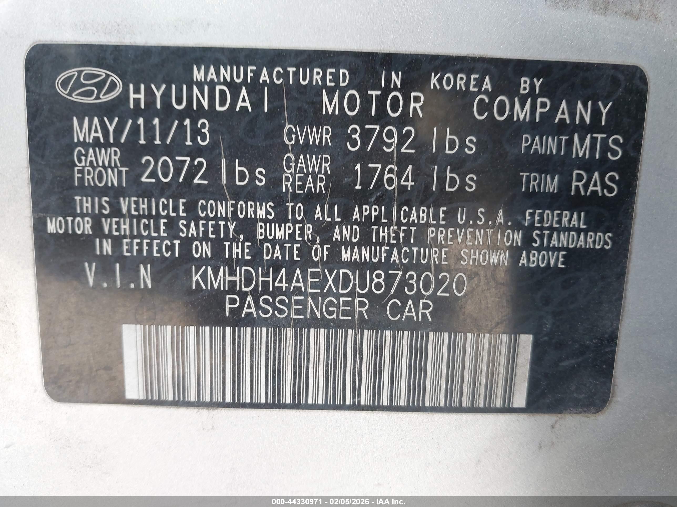 HYUNDAI ELANTRA image 9