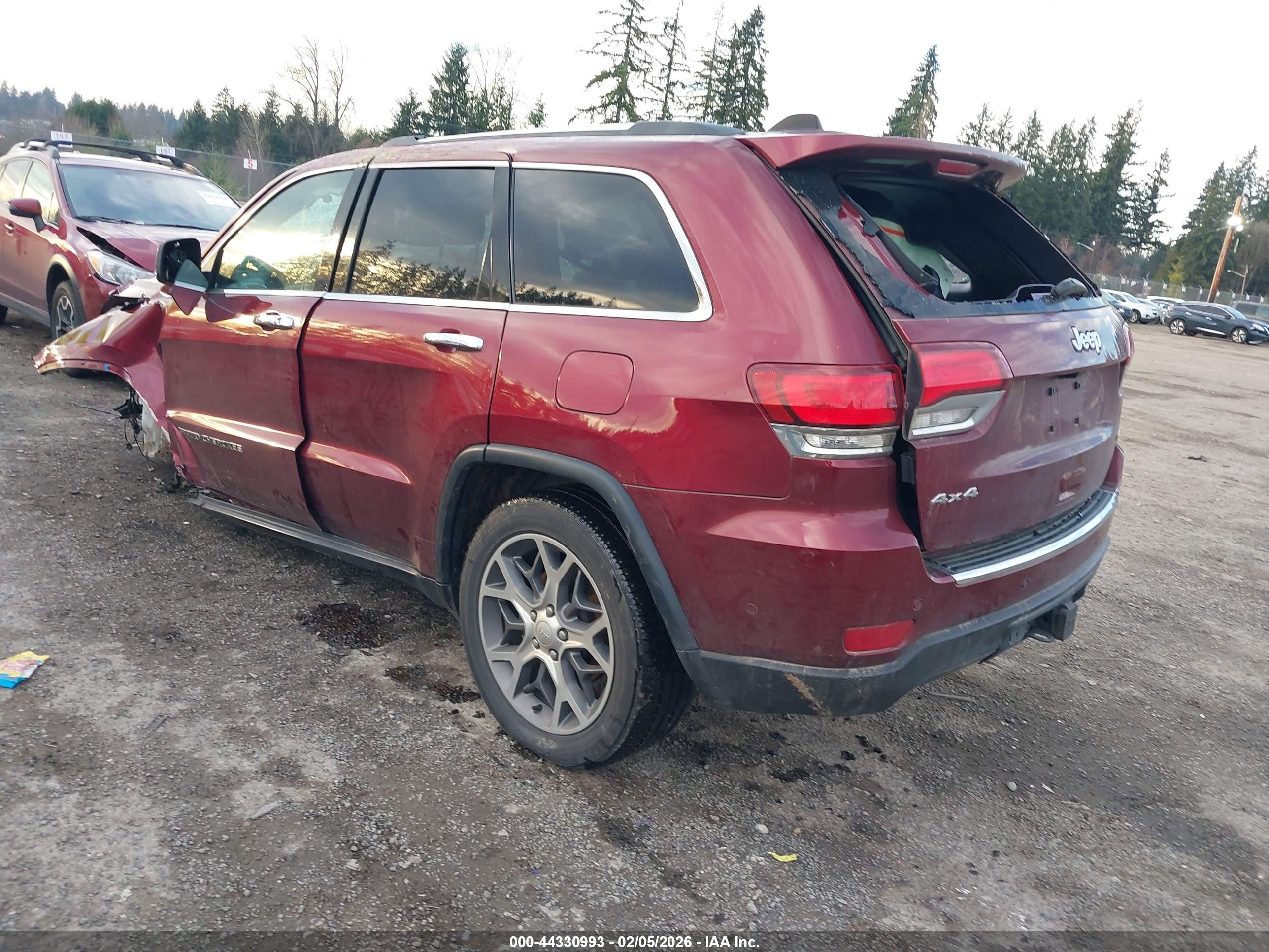 JEEP GRAND image 3