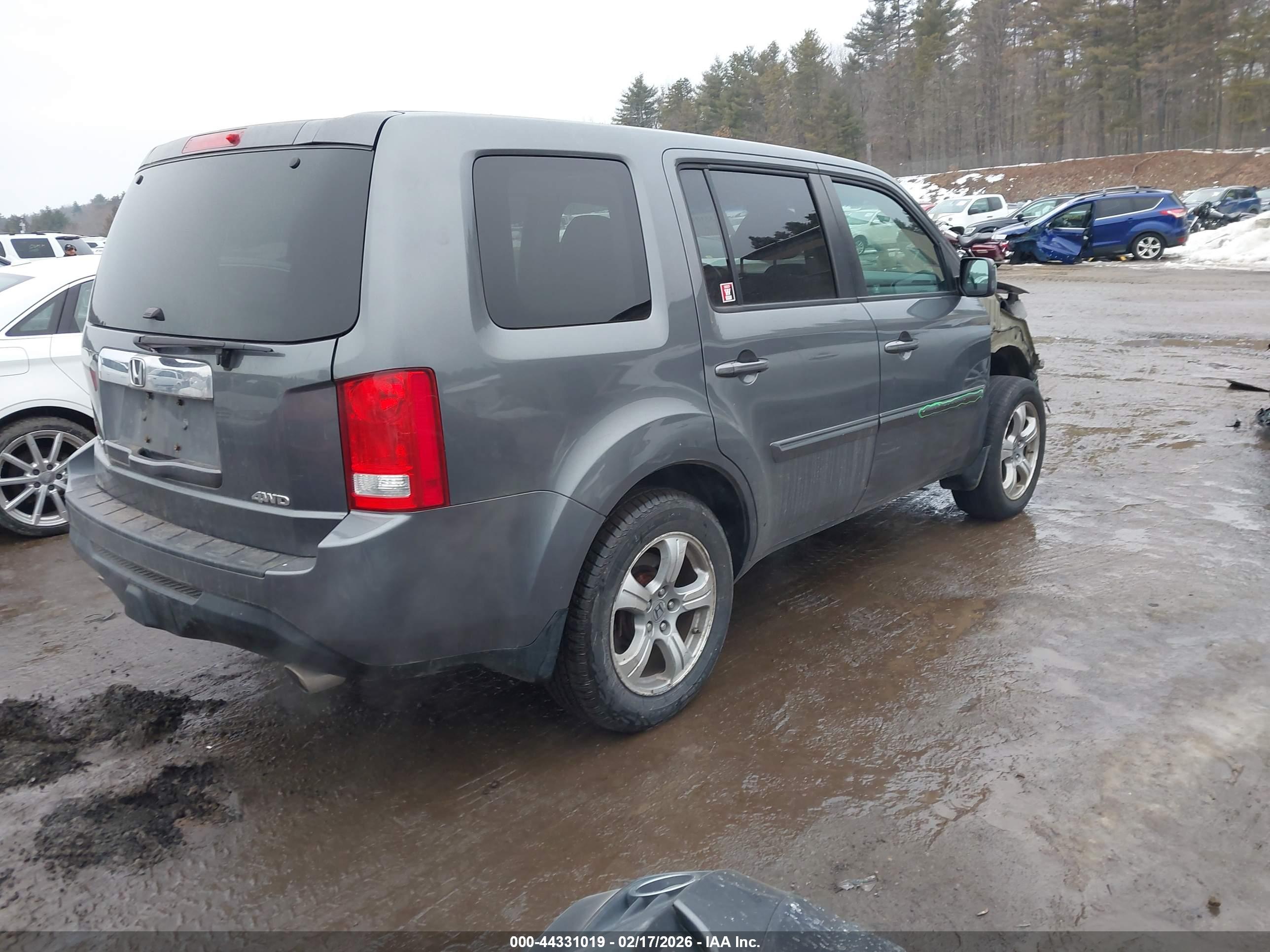 HONDA PILOT image 4