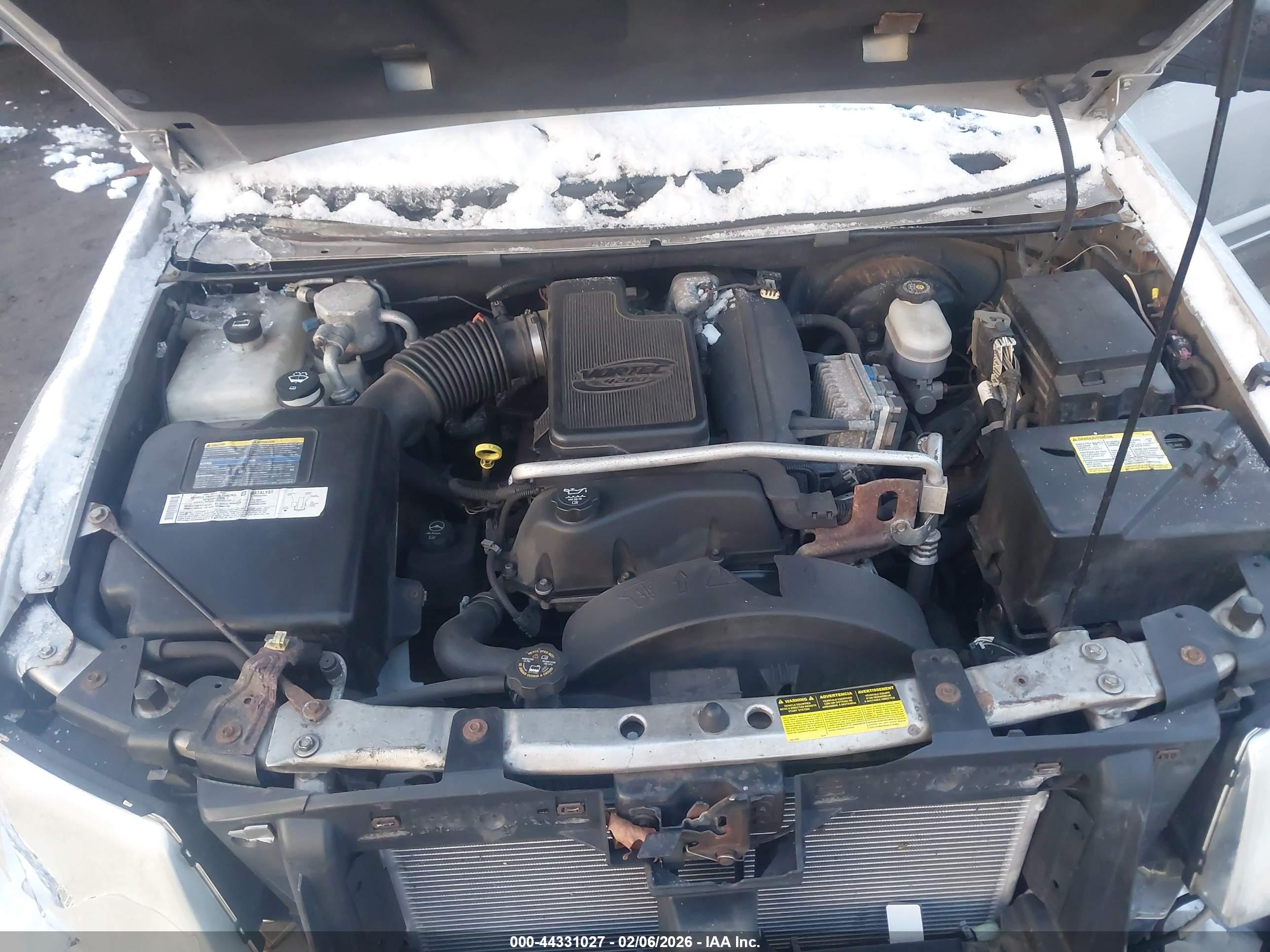 GMC ENVOY image 10