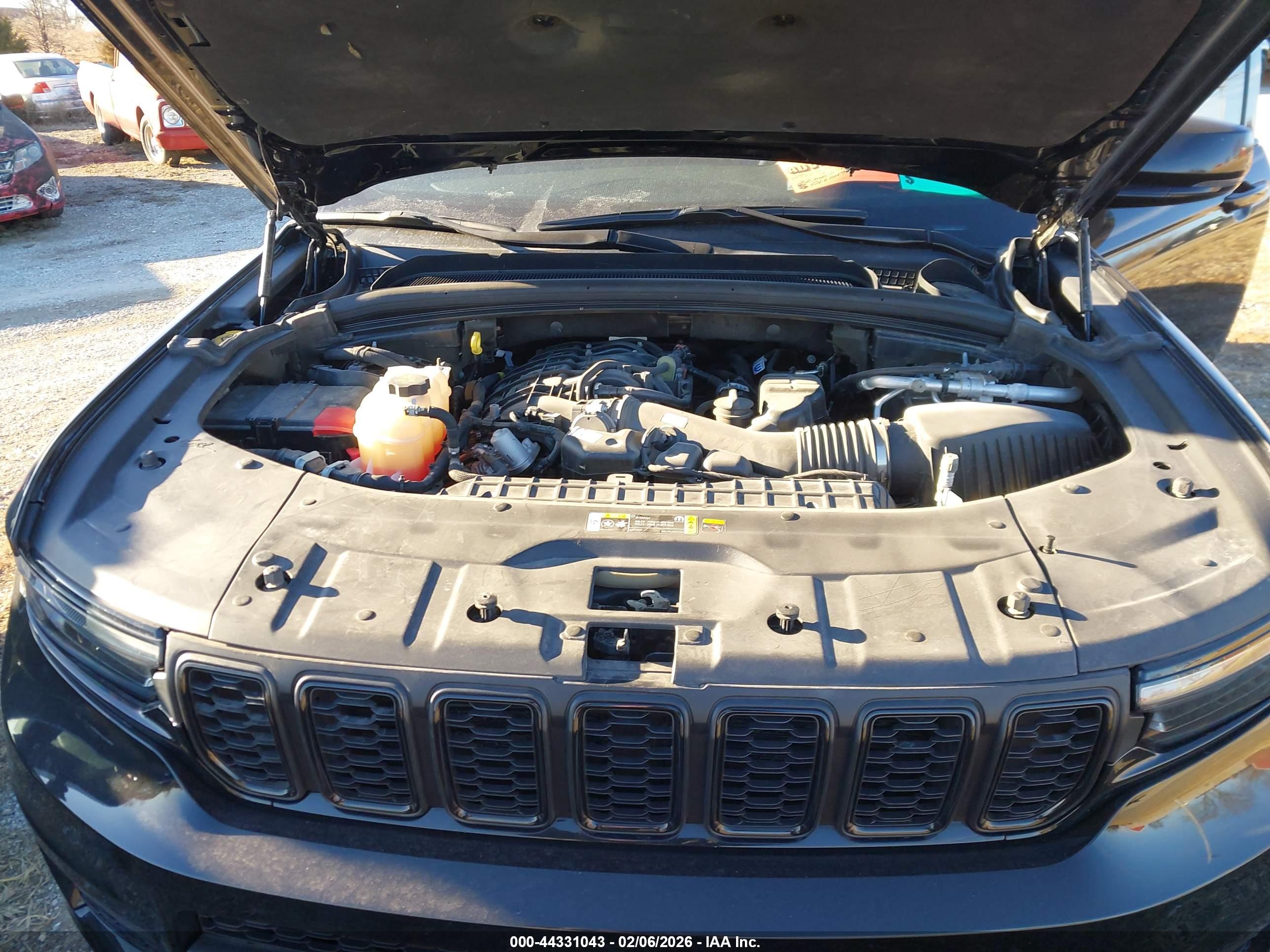 JEEP GRAND image 10