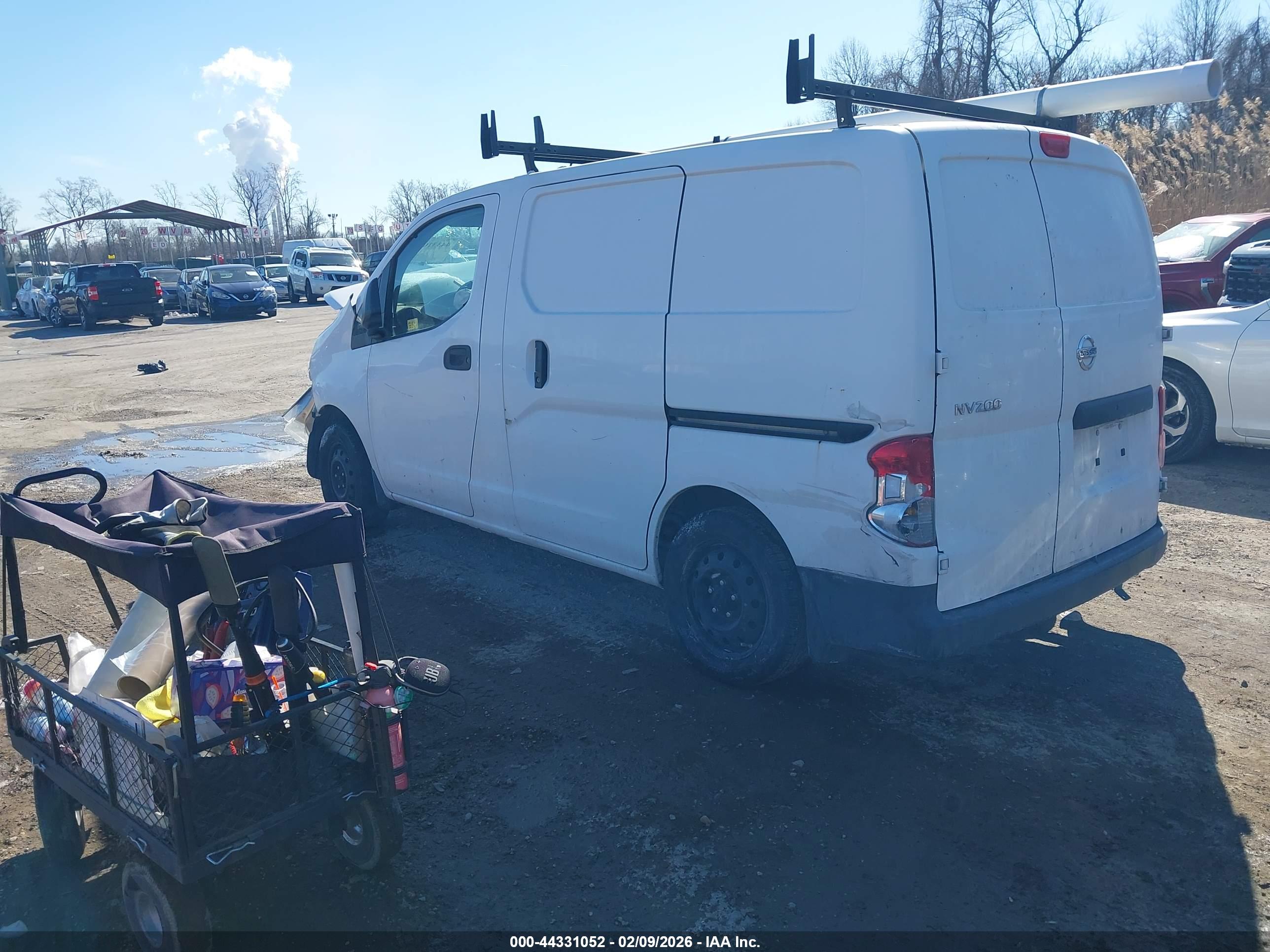 NISSAN NV200 image 3