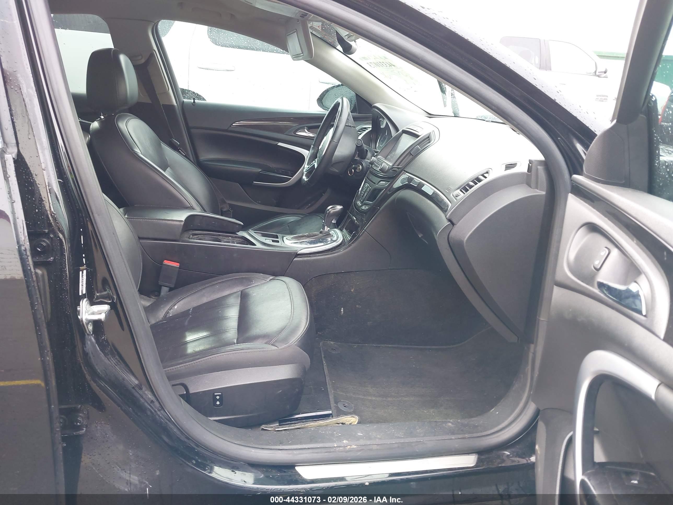 BUICK REGAL image 5