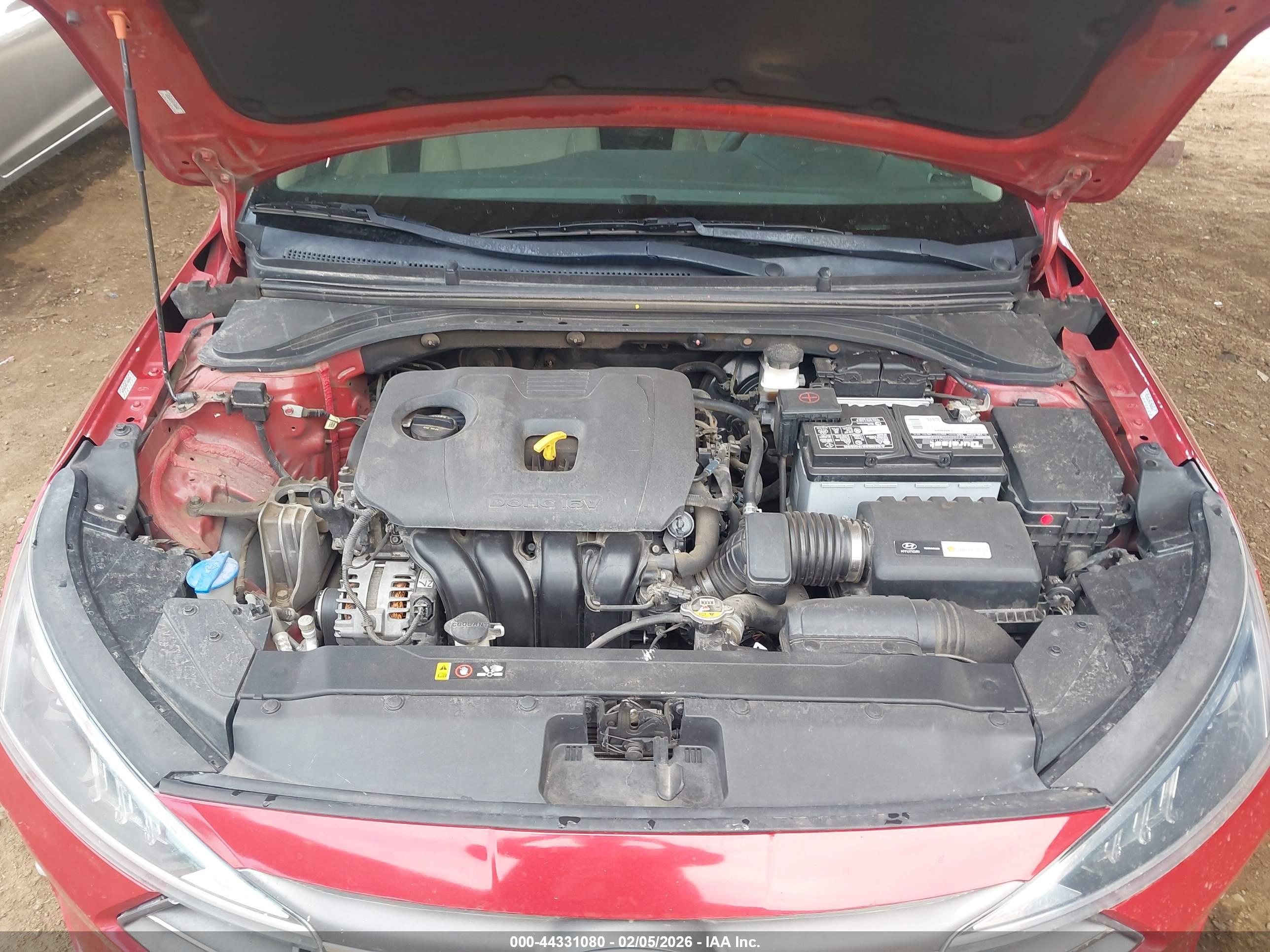 HYUNDAI ELANTRA image 10