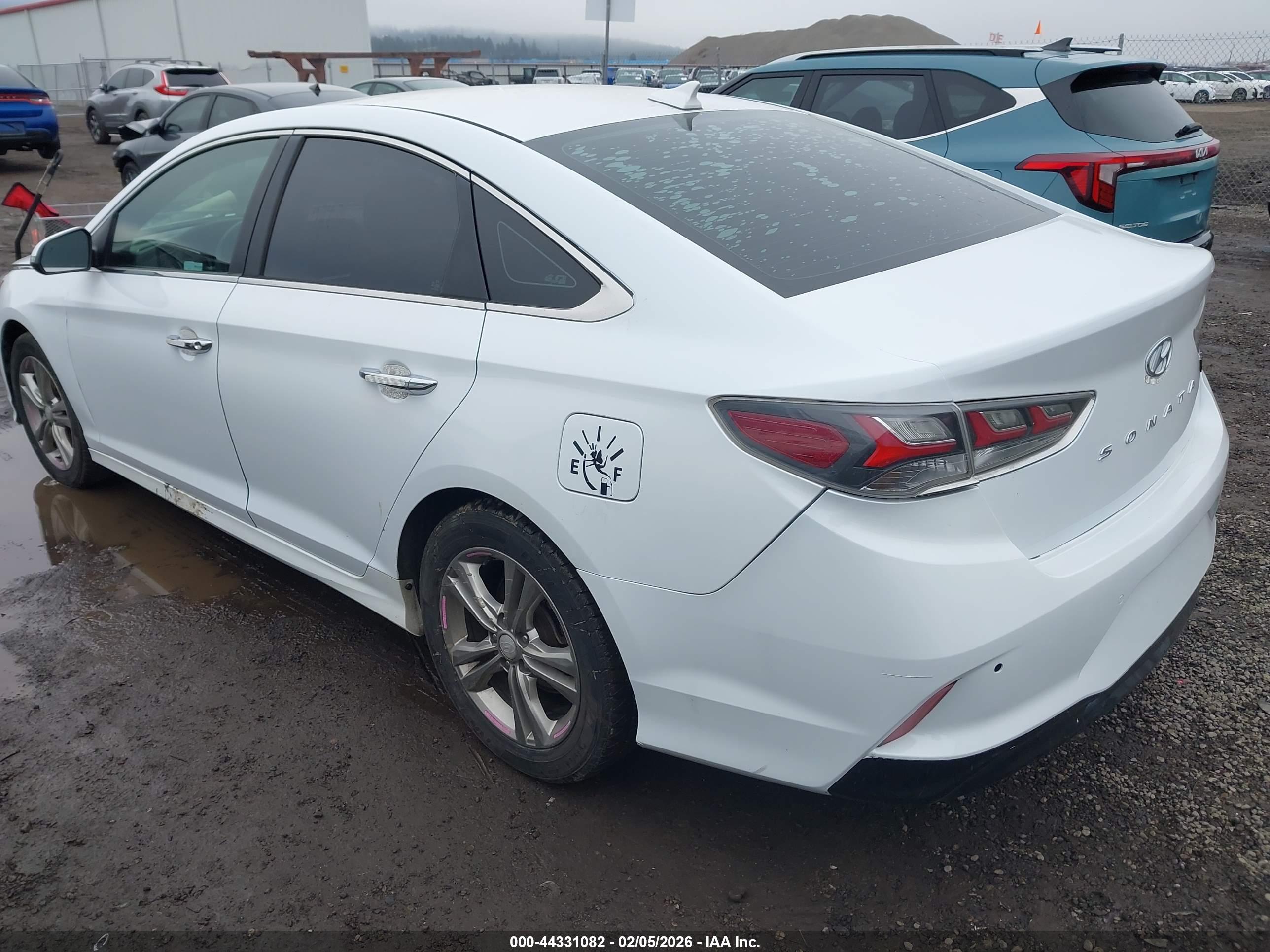 HYUNDAI SONATA image 3